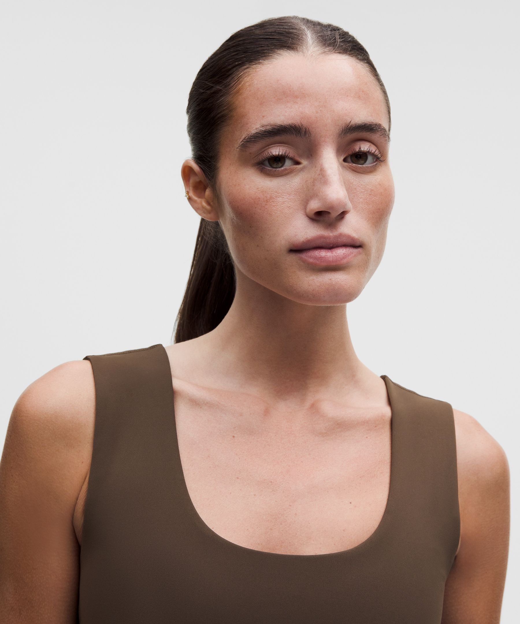 Wunder Train Wide-Strap Tank Top *Medium Support, B&ndash;D Cups