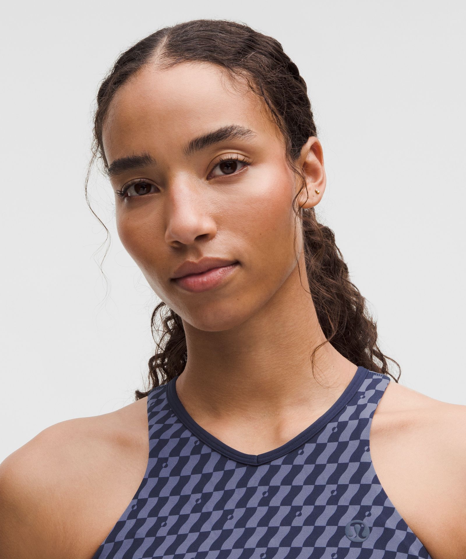 Lululemon Cropped V-Neck Tennis Tank Top *Medium Support, B/C Cup — фото 4