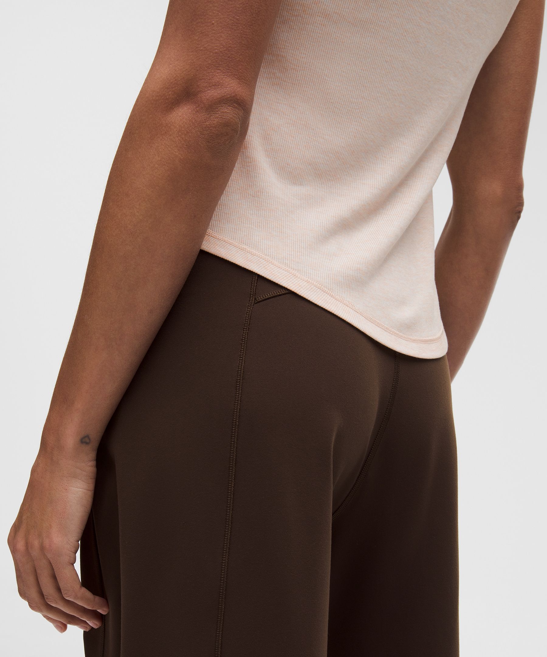 Hold Tight Crewneck Tank Top *Waist Length