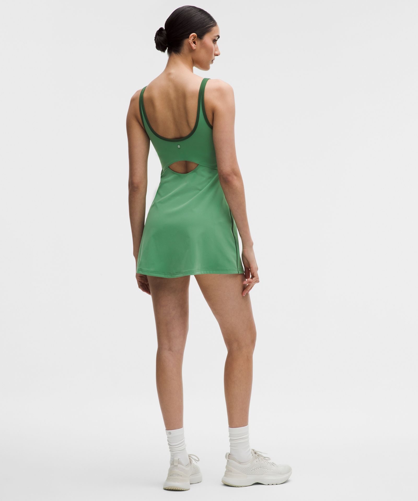 Женское теннисное платье Lululemon Scoop-Neck с вырезом — фото 2