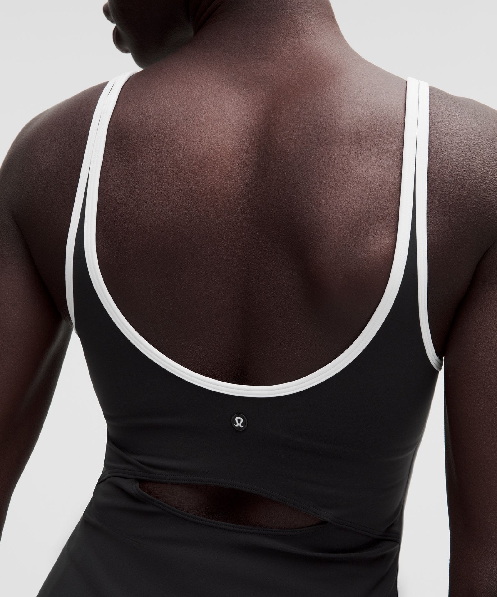 Женское теннисное платье Lululemon Scoop-Neck Cutout — фото 4