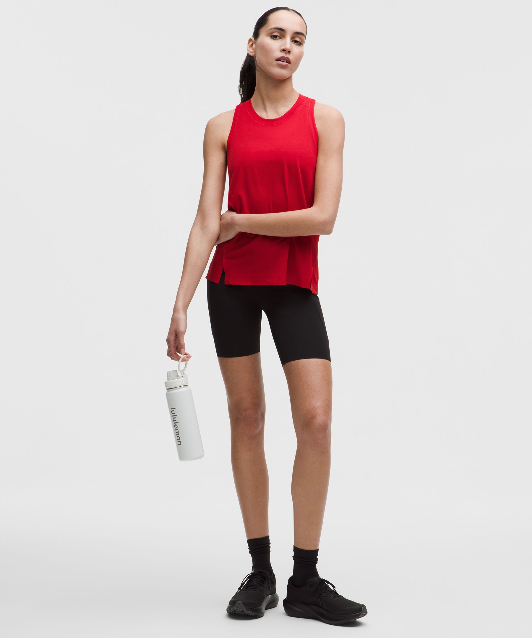 Fast and Free Singlet *Perforated Stripe