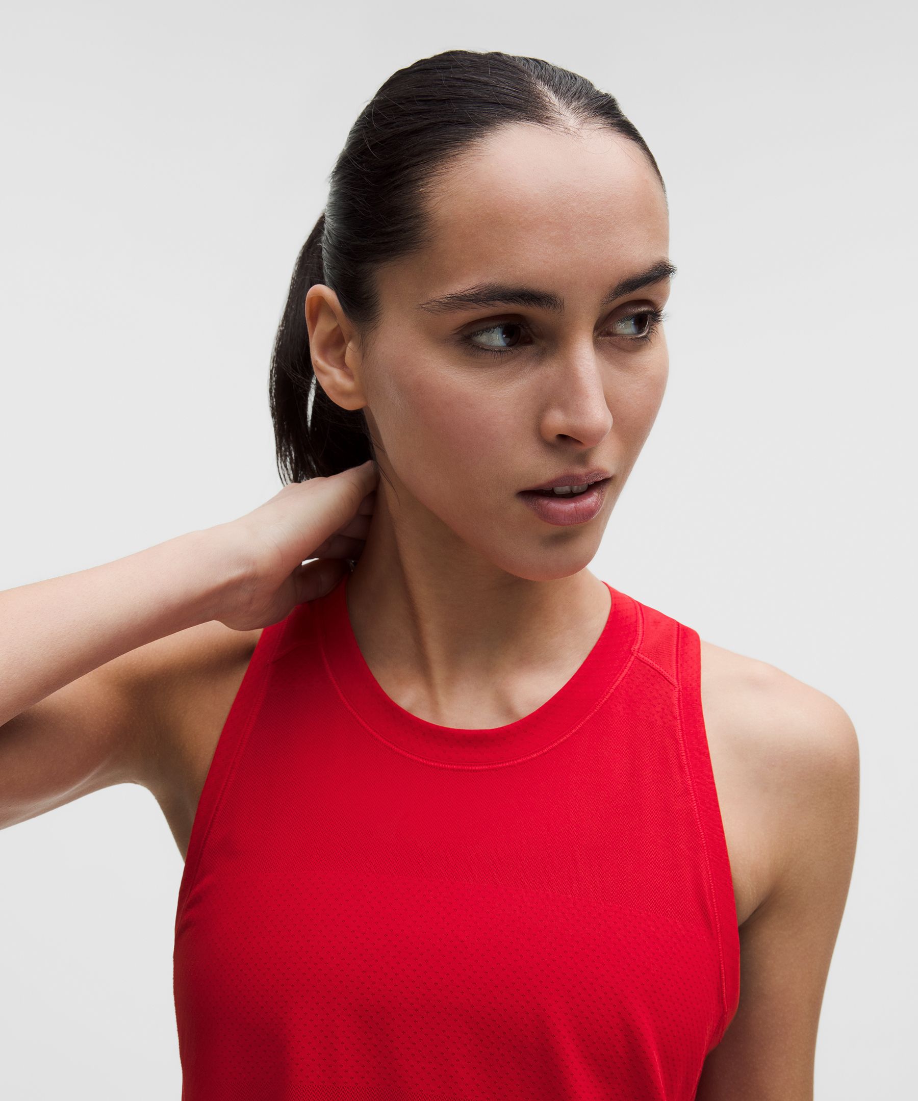 Fast and Free Singlet *Perforated Stripe