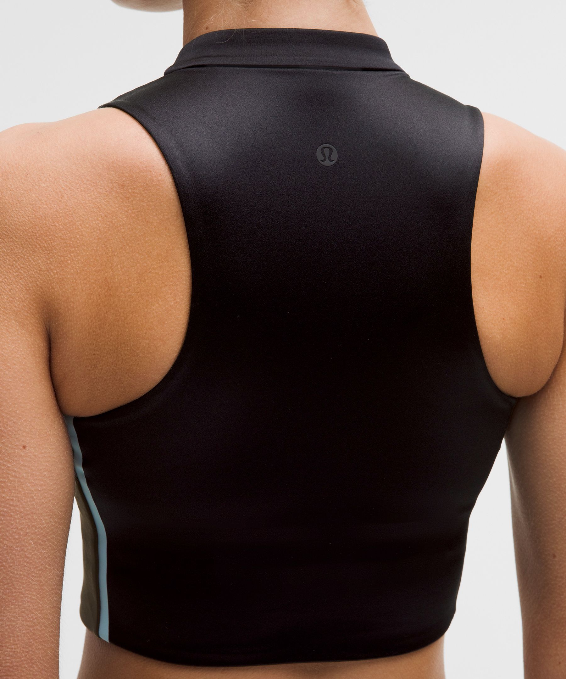 Satin Shine Full-Zip Tank Top Medium Support, B/C Cup *Stripe