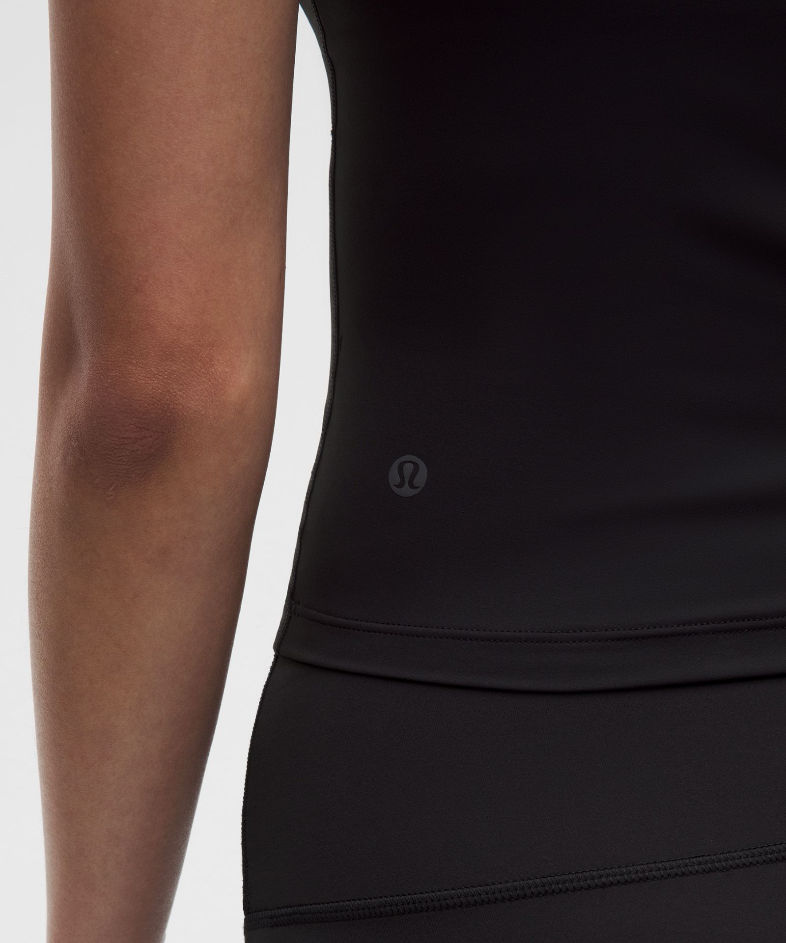 Женский топ Lululemon Mockneck Shelf со встроенной поддержкой — фото 6
