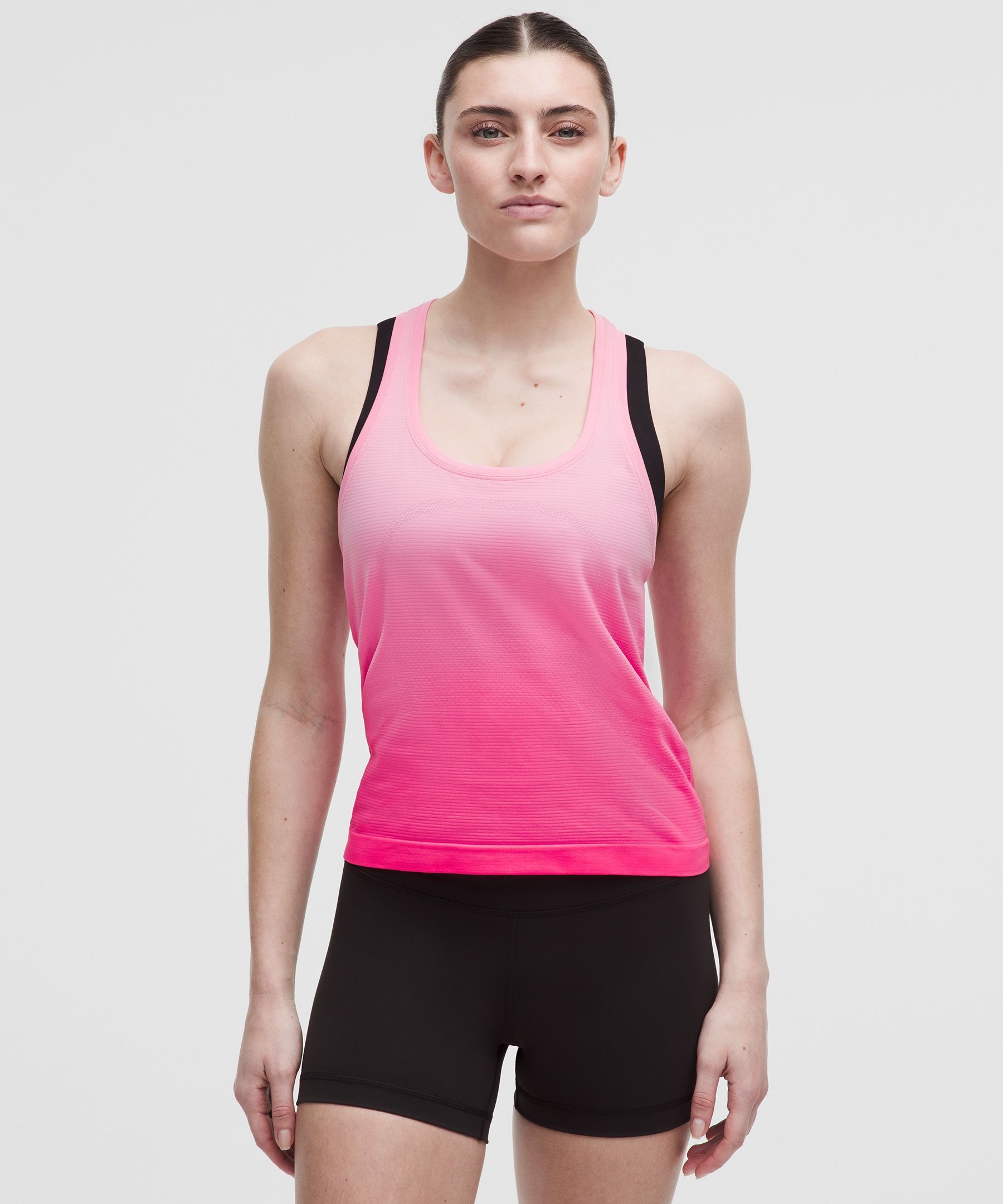 lululemon – Women’s Swiftly Tech Scoopneck Tank Top 2.4 Waist Length Wash – Color Pink – Size 4