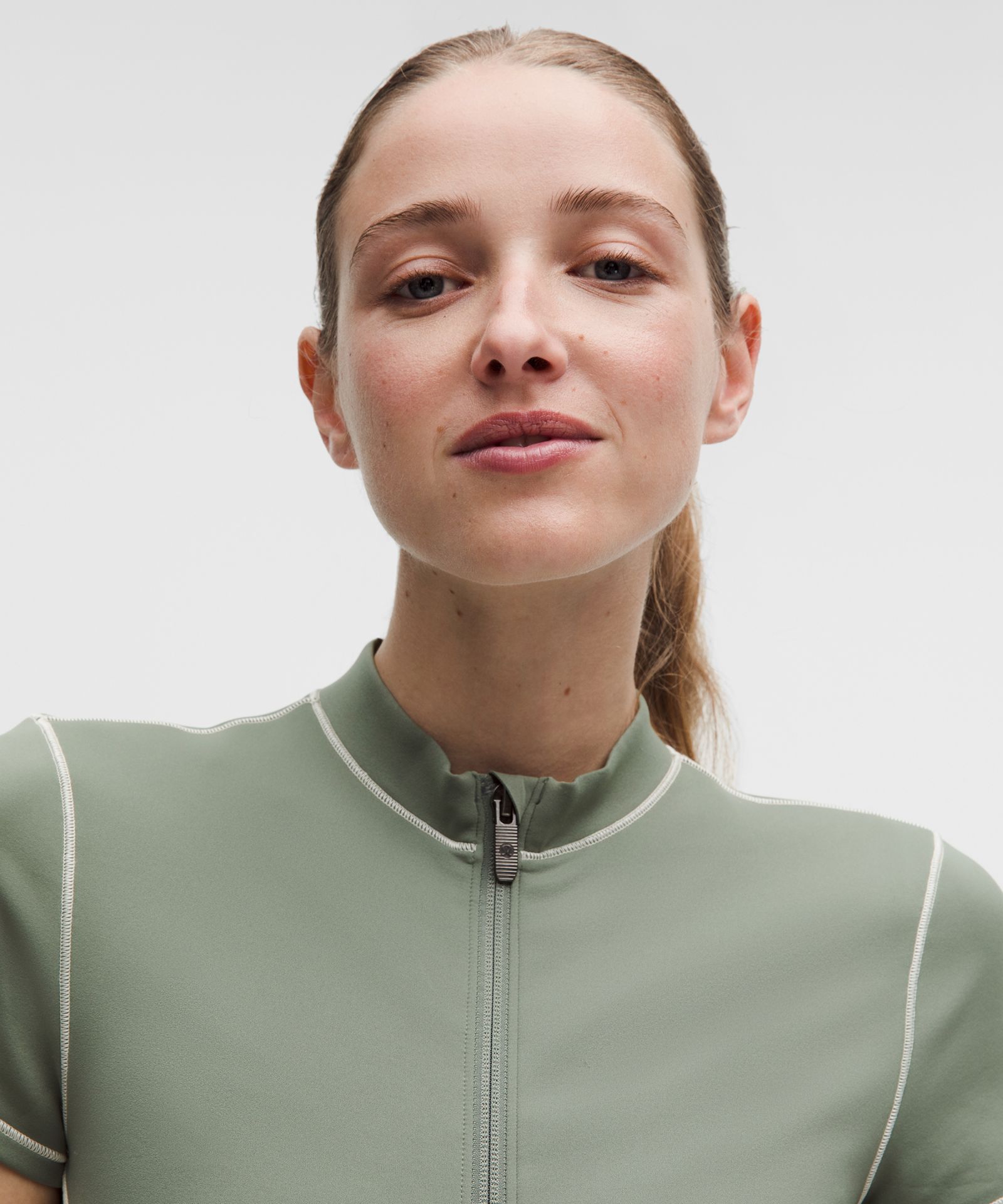 Lululemon Ultralu Contour-Seam Onesie 4" — фото 3