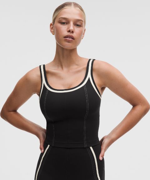 Женский топ Lululemon Glow Up со средней поддержкой