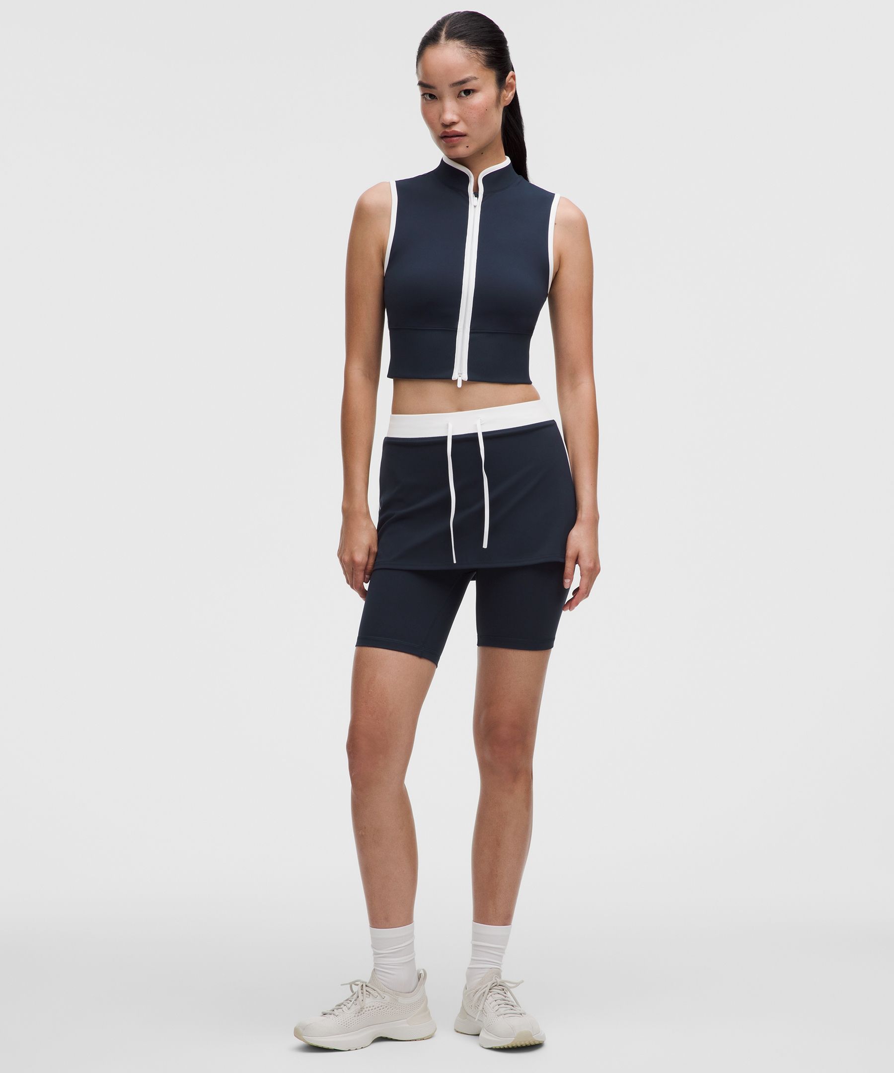 Everlux&trade; Colourblock Zip-Front Tank Top
