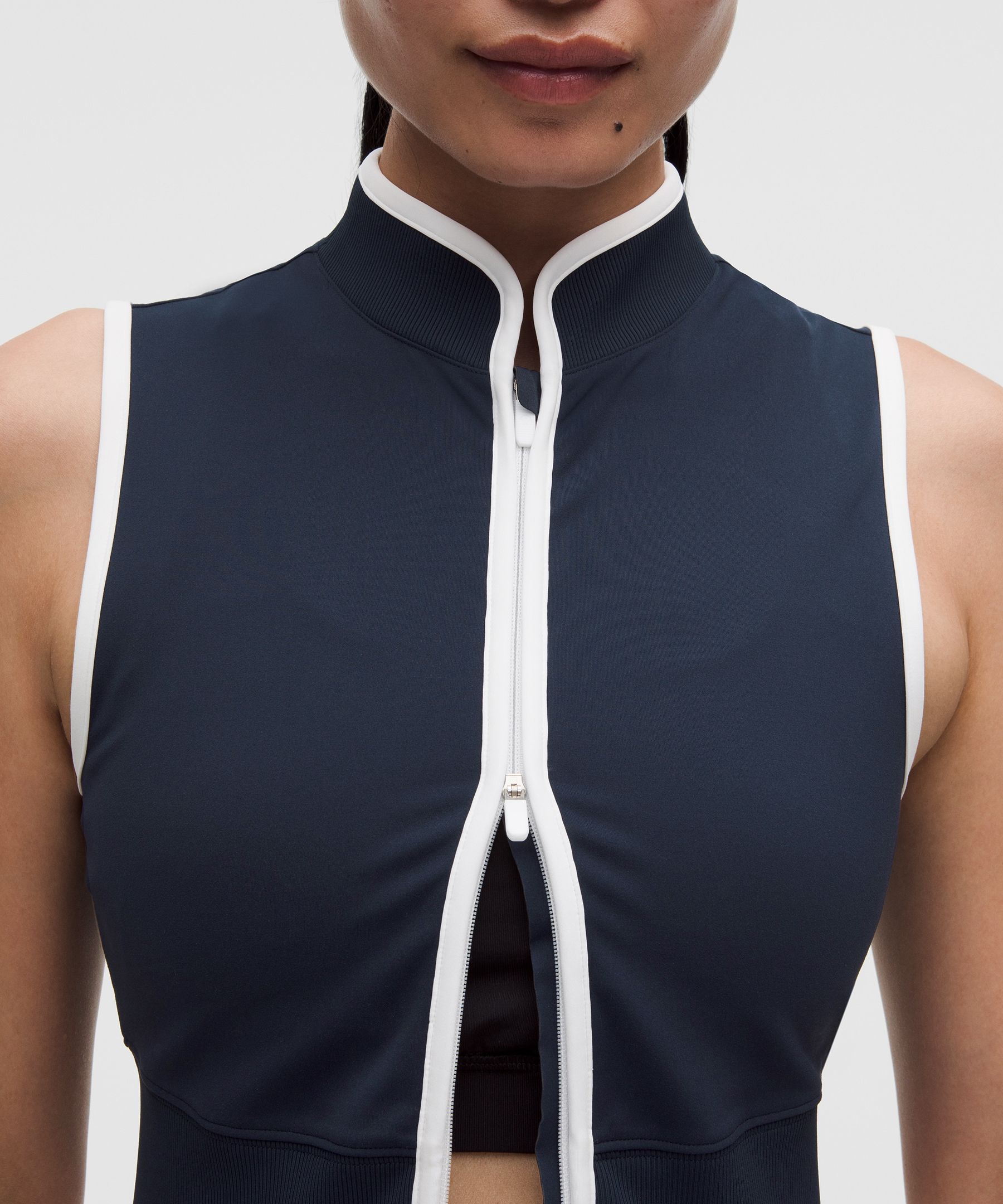 Everlux&trade; Colourblock Zip-Front Tank Top