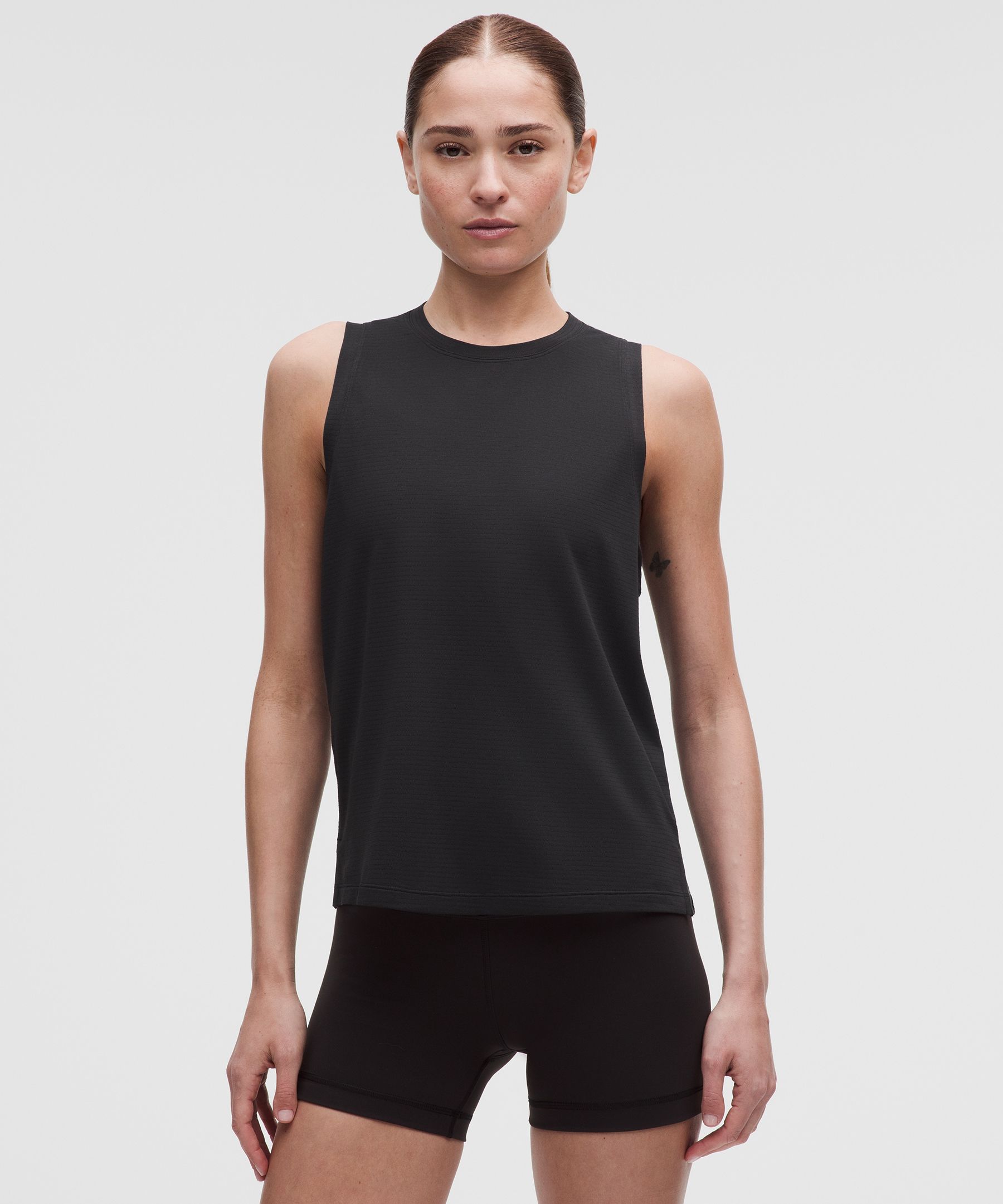 lululemon – Women’s License to Train Classic-Fit Tank Top – Color Black/Grey – Size 4