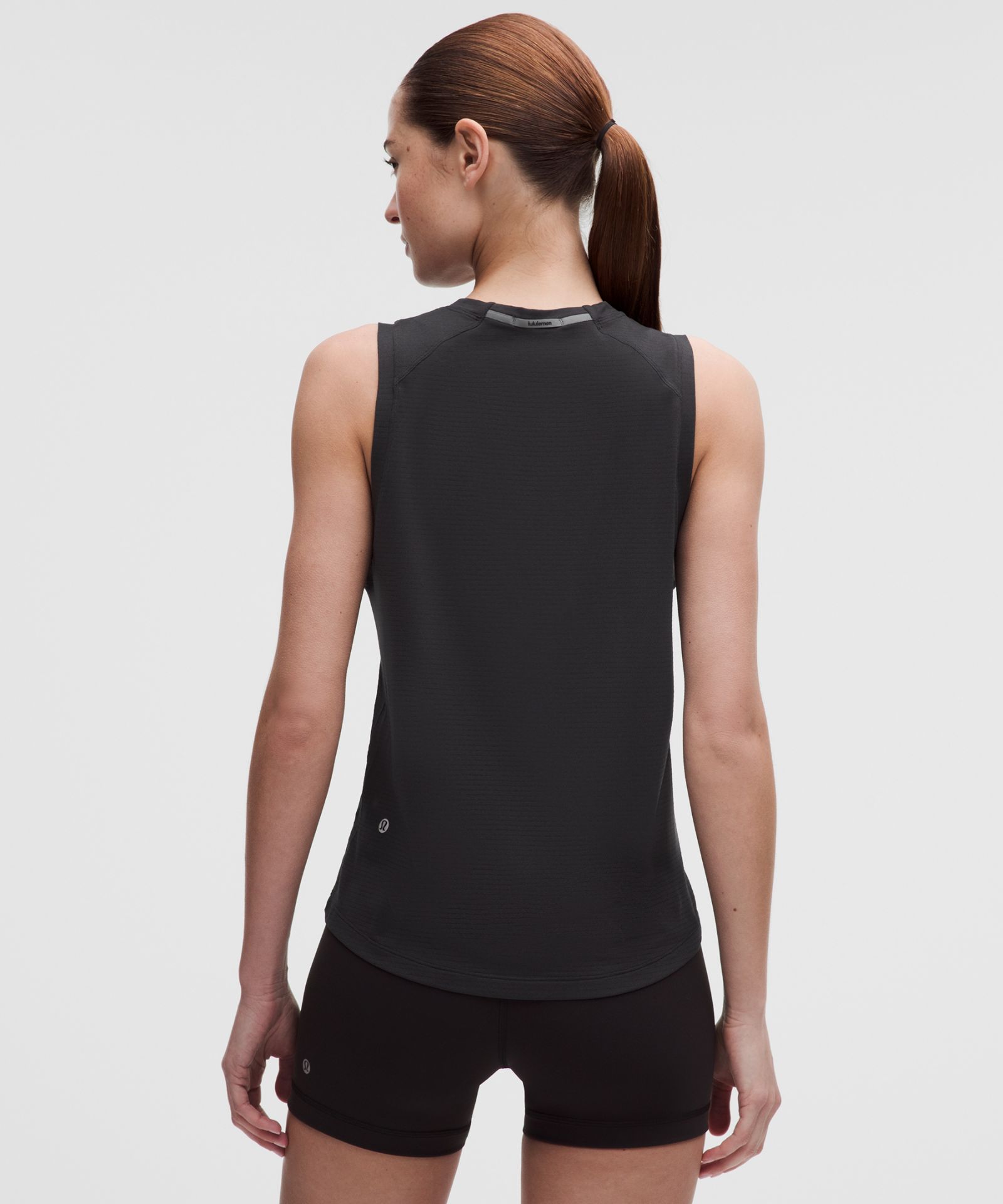 Женский топ Lululemon License to Train Classic-Fit — фото 2