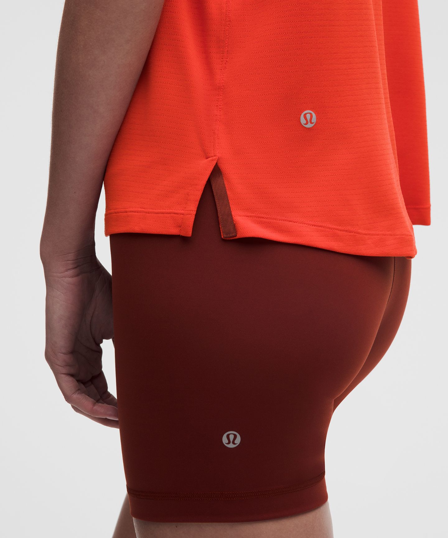 Женский топ Lululemon License to Train Classic-Fit, цвет: Вишнёвый — фото 6