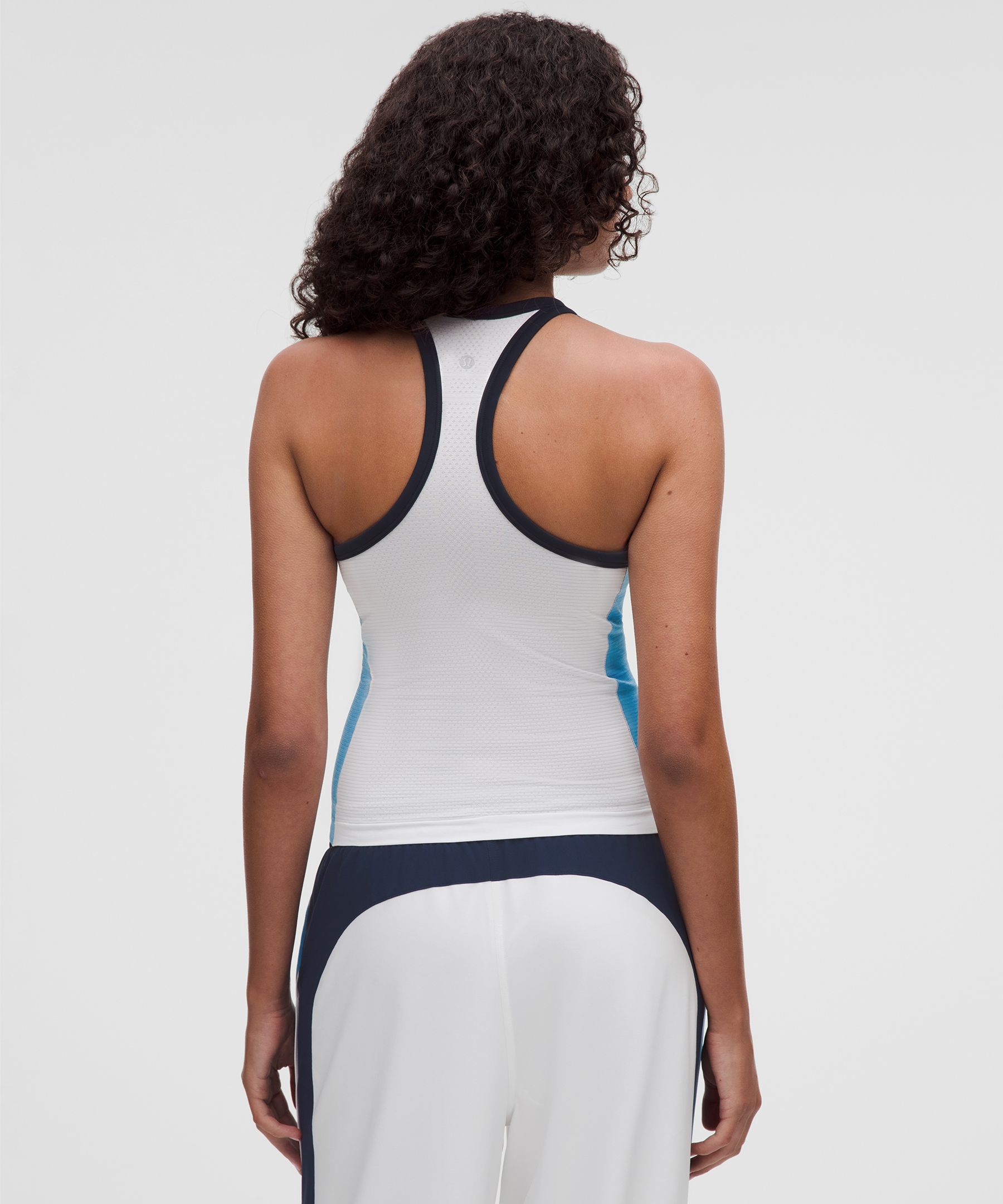 Swiftly Tech Scoopneck Racerback Tank 2.0 Waist Length *Colourblock