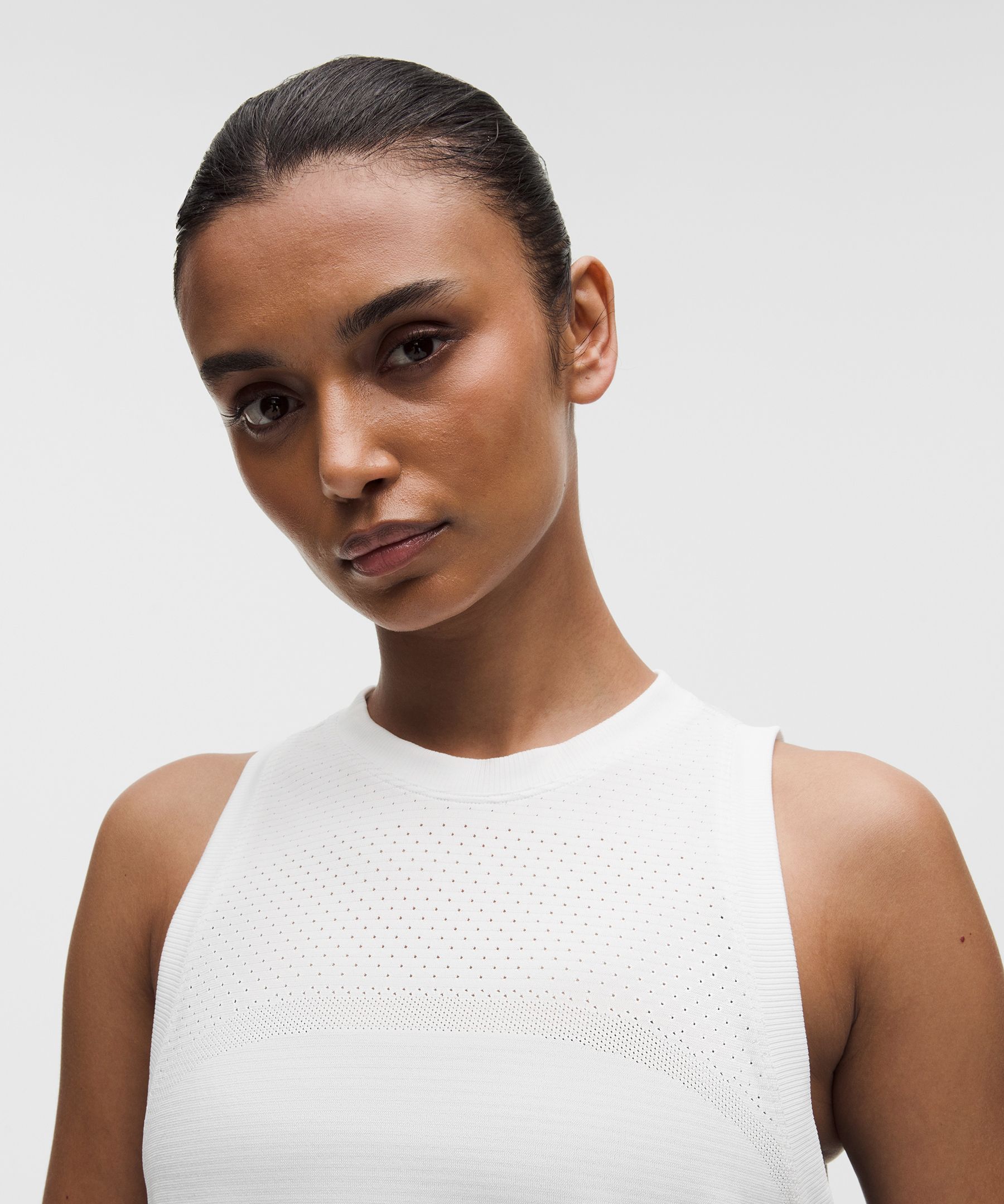 Swiftly Relaxed Tank Top Hip Length *Logo