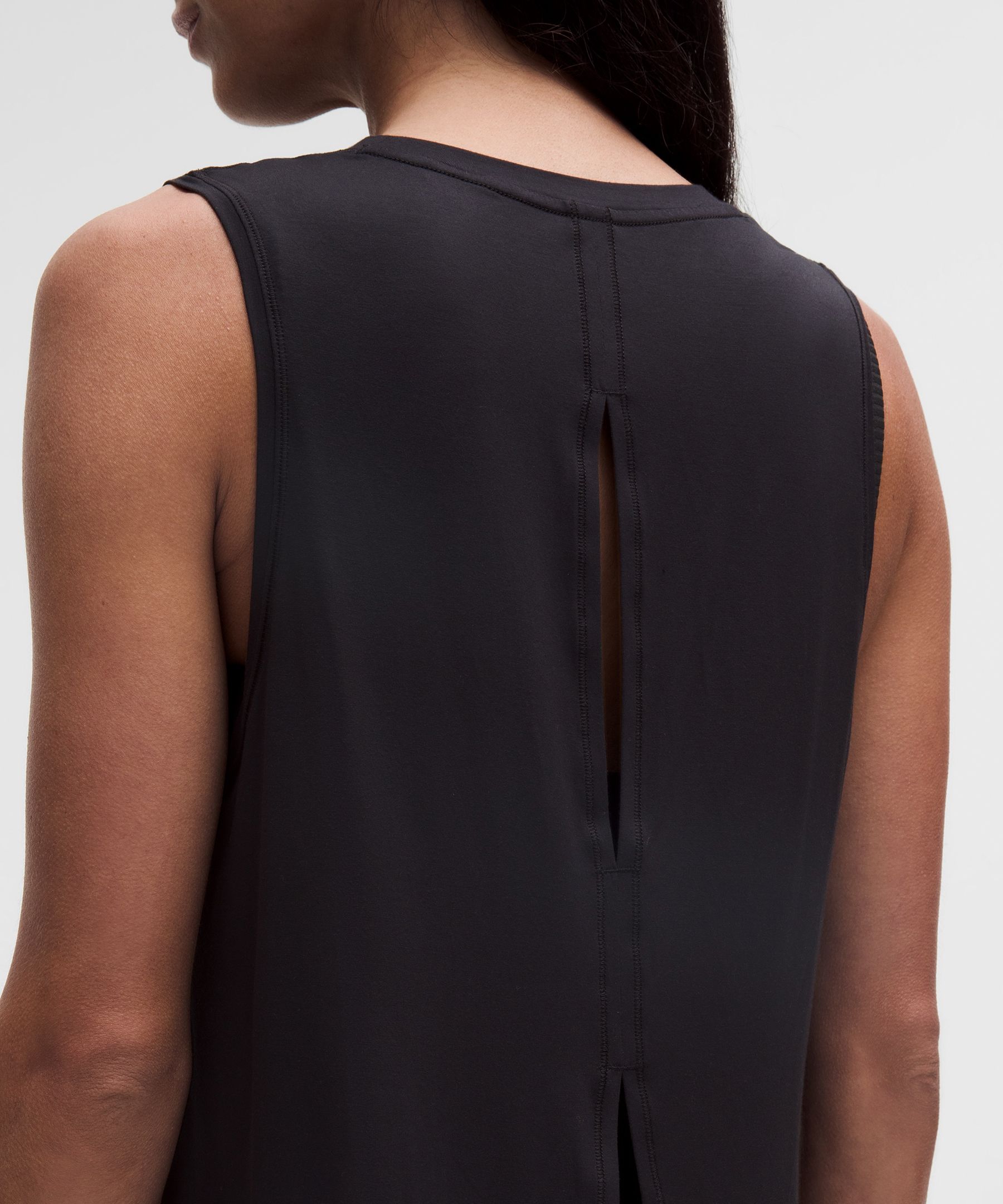 新作サルセーション　Back Pleat Tank Top SilkyAppeal Long-Length Tank Top | lululemon SG