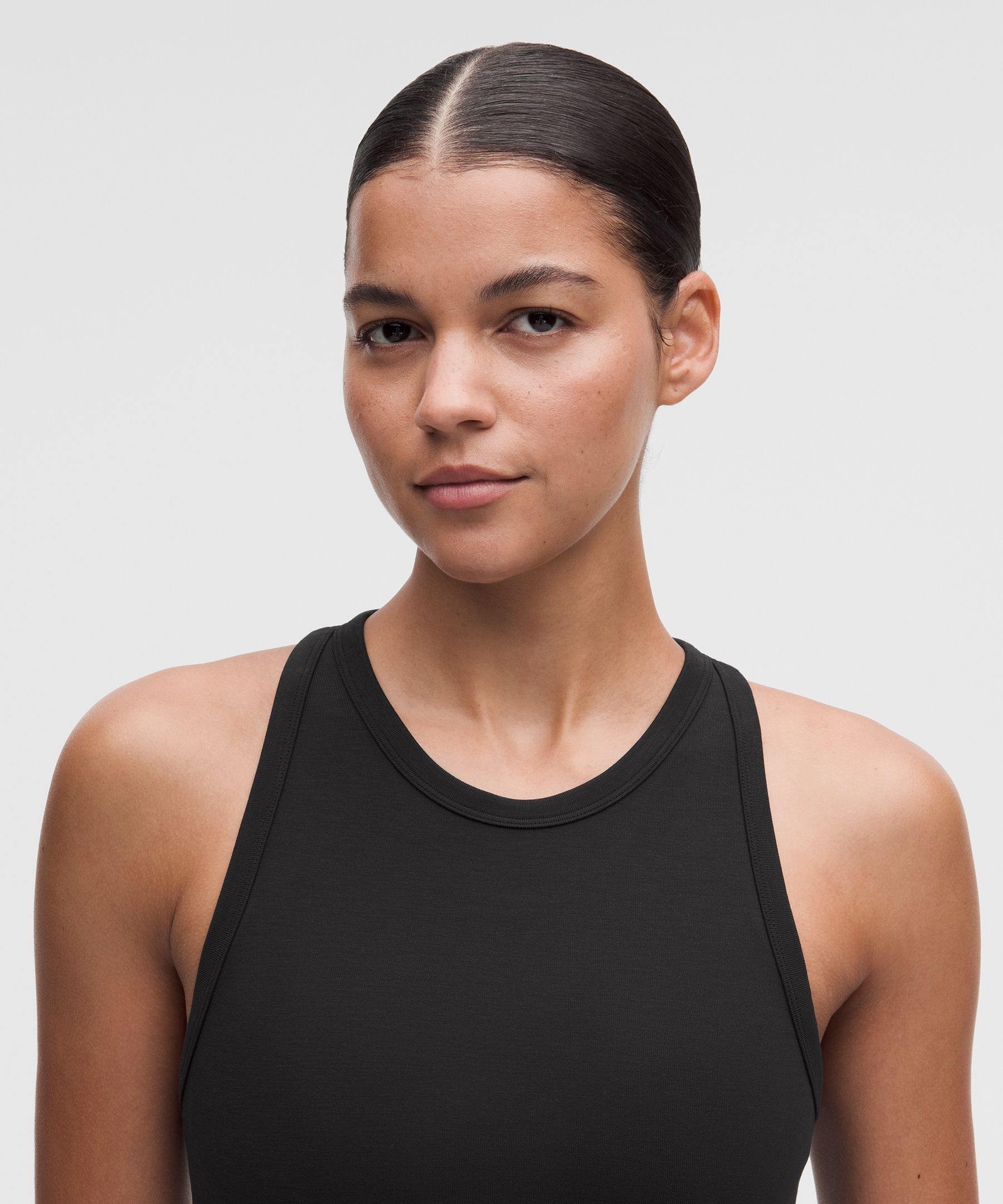 Hochgeschlossenes Tanktop aus geripptem Material