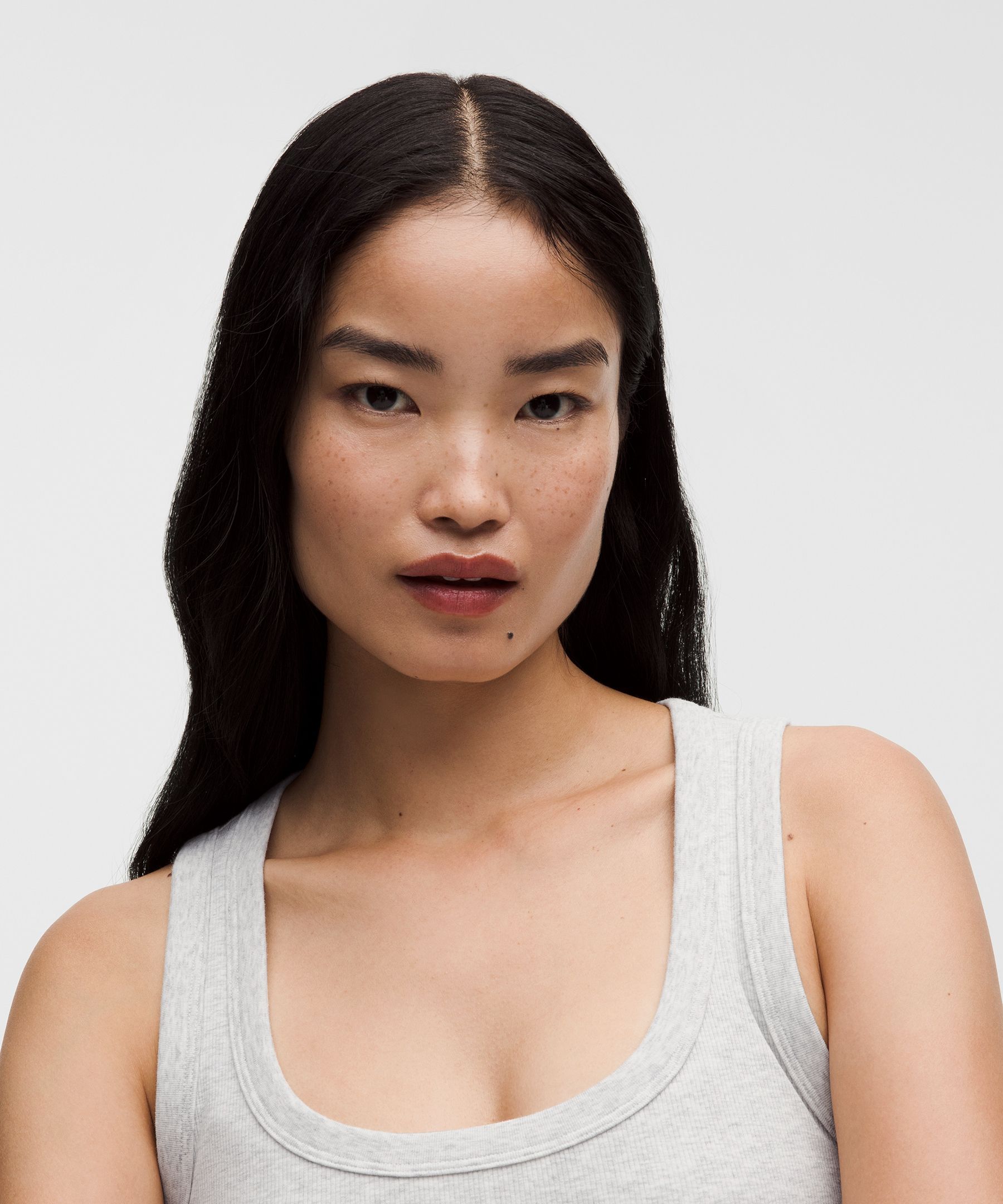 Little geripptes Tanktop mit U-Ausschnitt