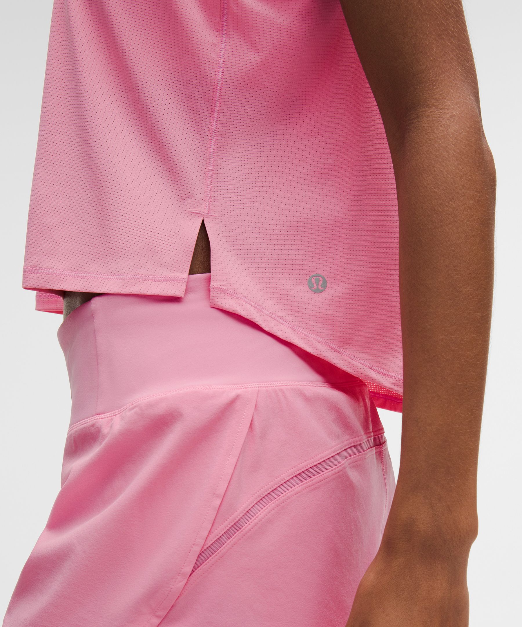 Lightweight Waist-Length Running Tank Top