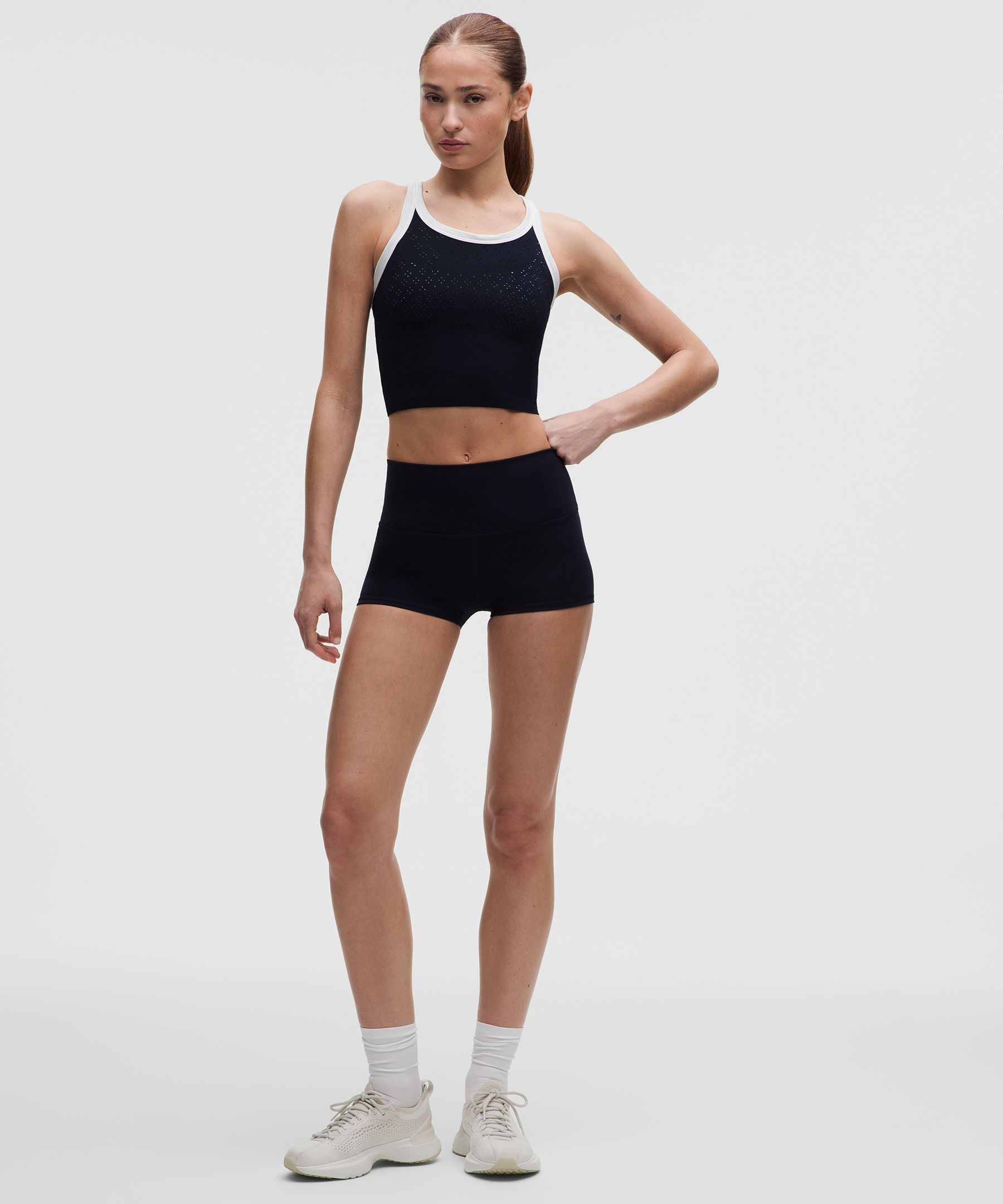 Swiftly Tech Cropped Round-Neck Tank Top 2.0
