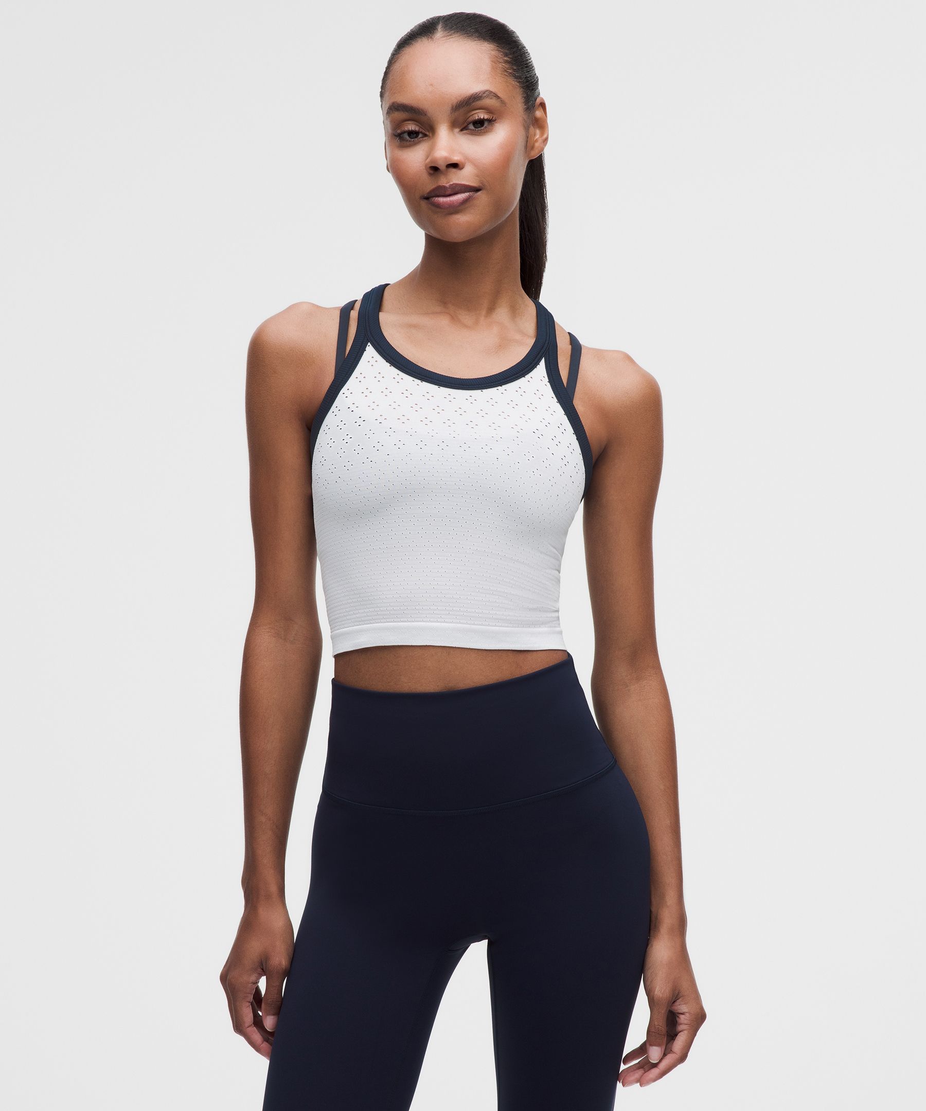 Camiseta corta de tirantes con cuello redondo Swiftly Tech 2.0