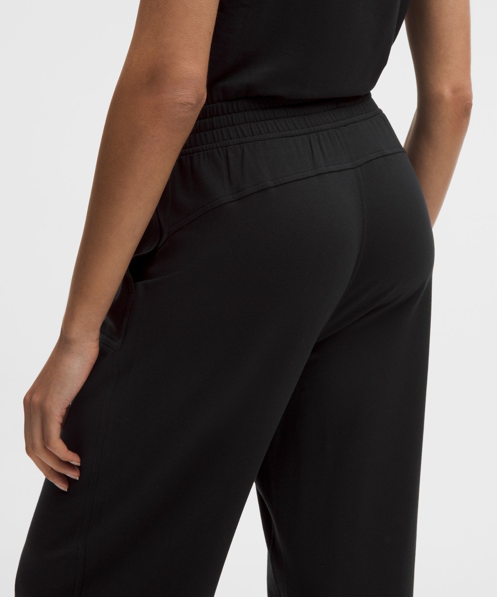 Женский комбинезон Lululemon BeCalm Cinch-Waist — фото 6