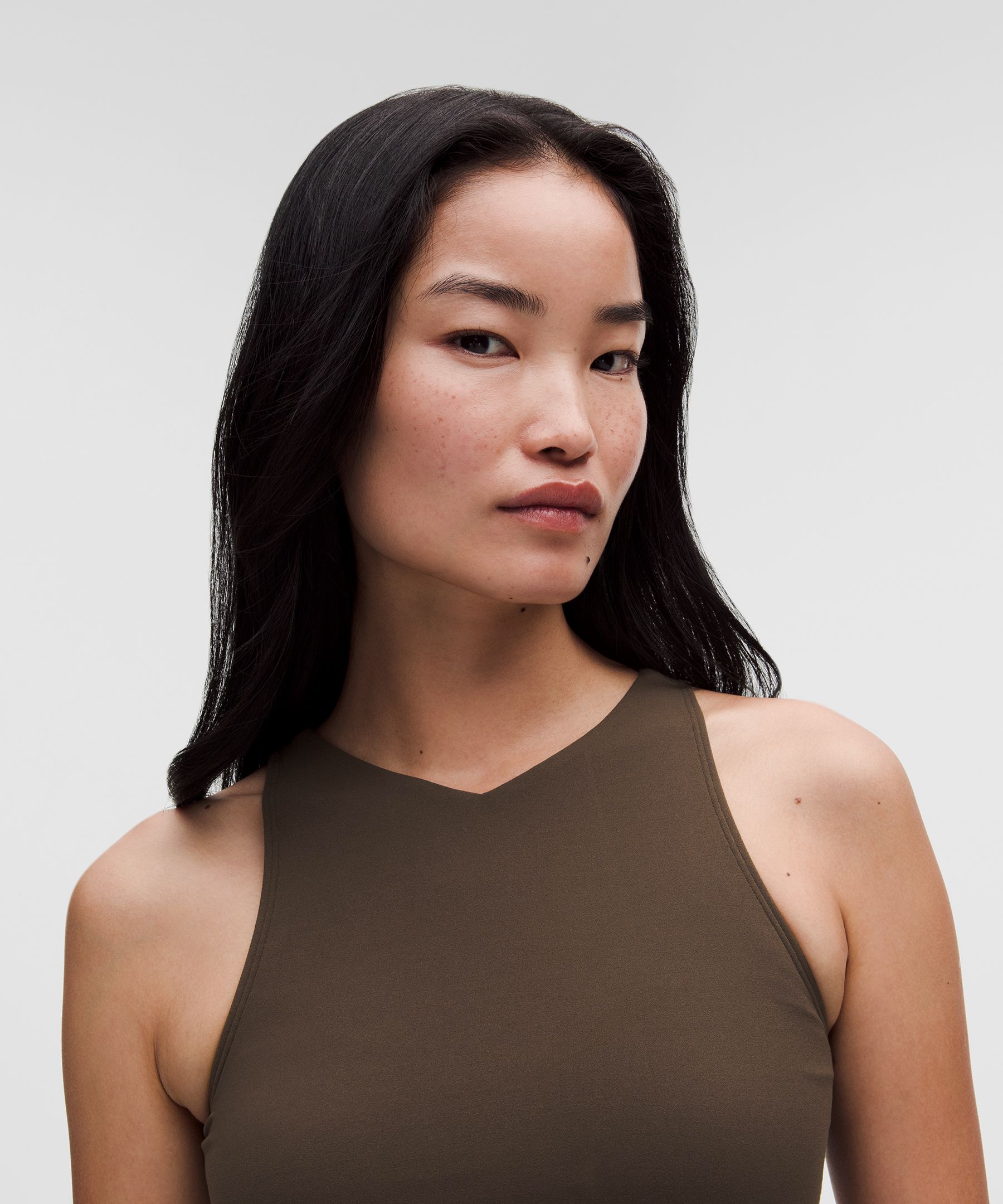 D&eacute;bardeur lululemon Align&trade; &agrave; mini col en V