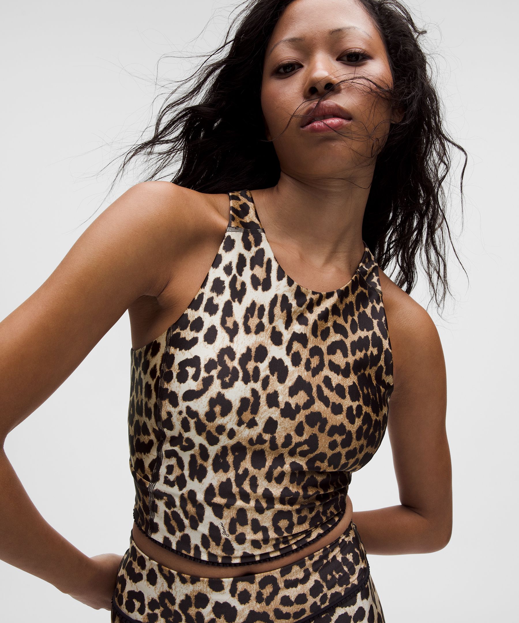 GANNI x lululemon ラッフルトリム クロップタンクトップ