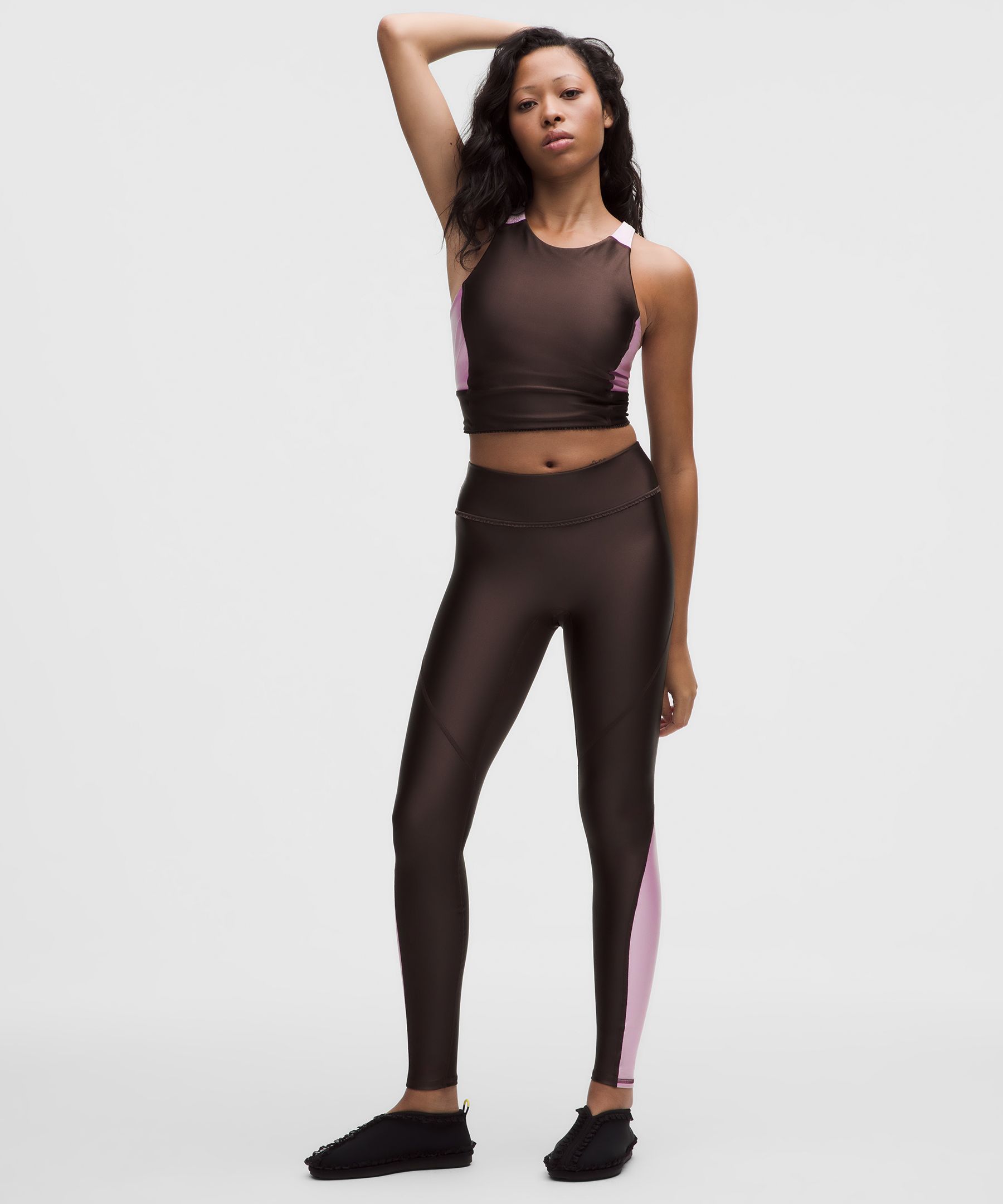GANNI x lululemon ラッフルトリム クロップタンクトップ
