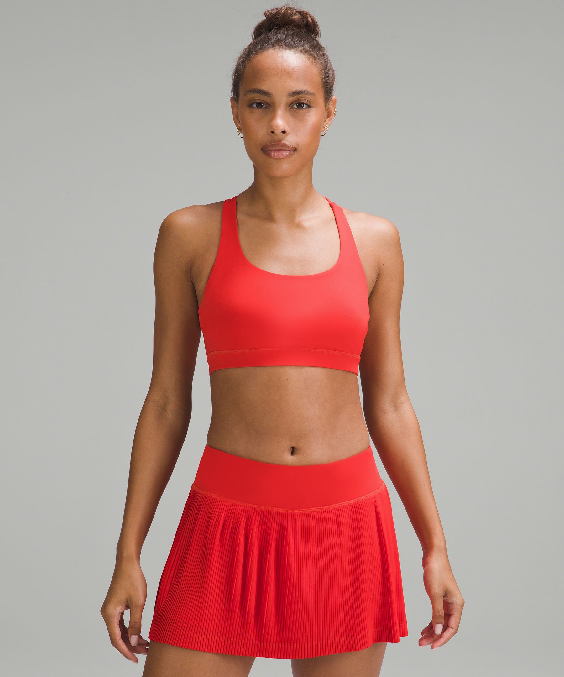 Red Pullover Sports Bras Tops.