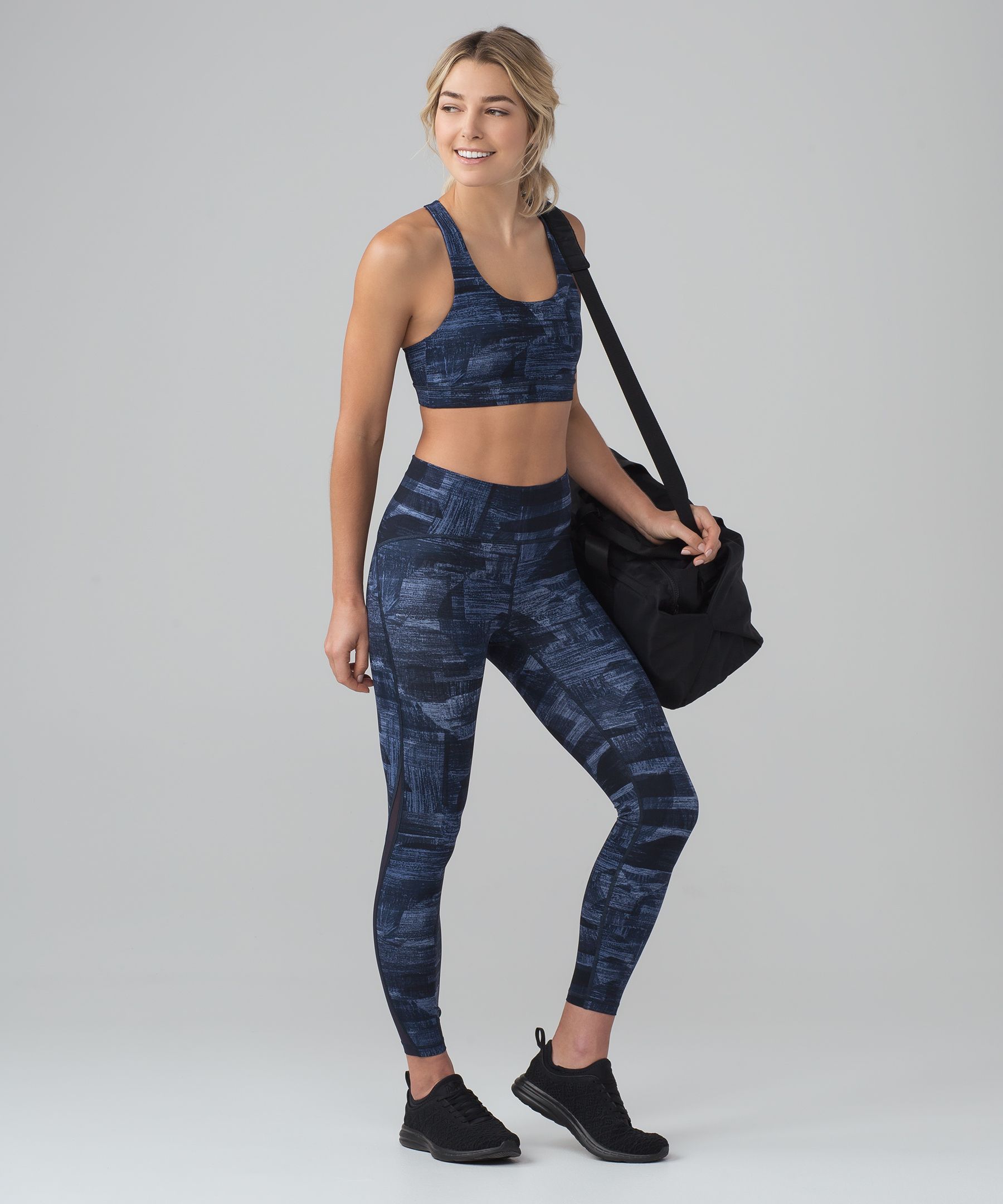 Invigorate Bra | スポーツブラ | Lululemon JP