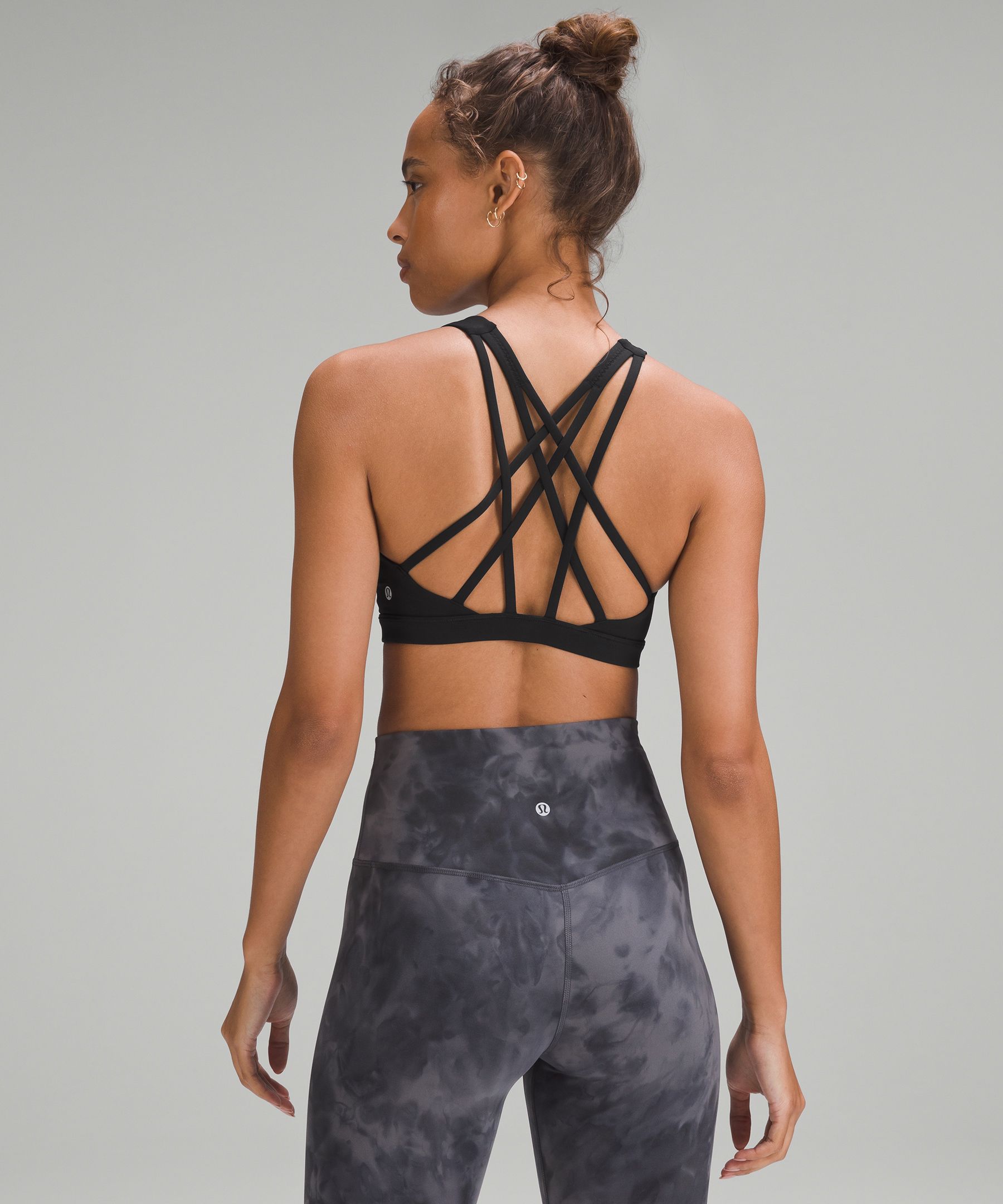 https://images.lululemon.com/is/image/lululemon/LW2AJ5S_0001_2?size=750,750