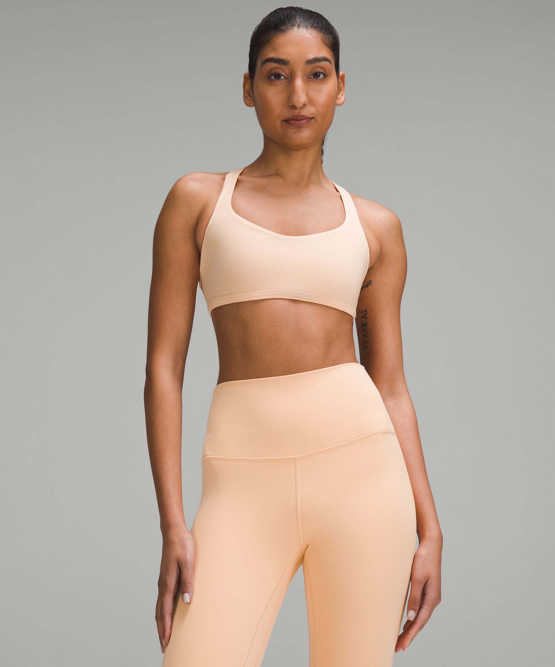 My Superficial Endeavors: Lululemon Make A Move Bra