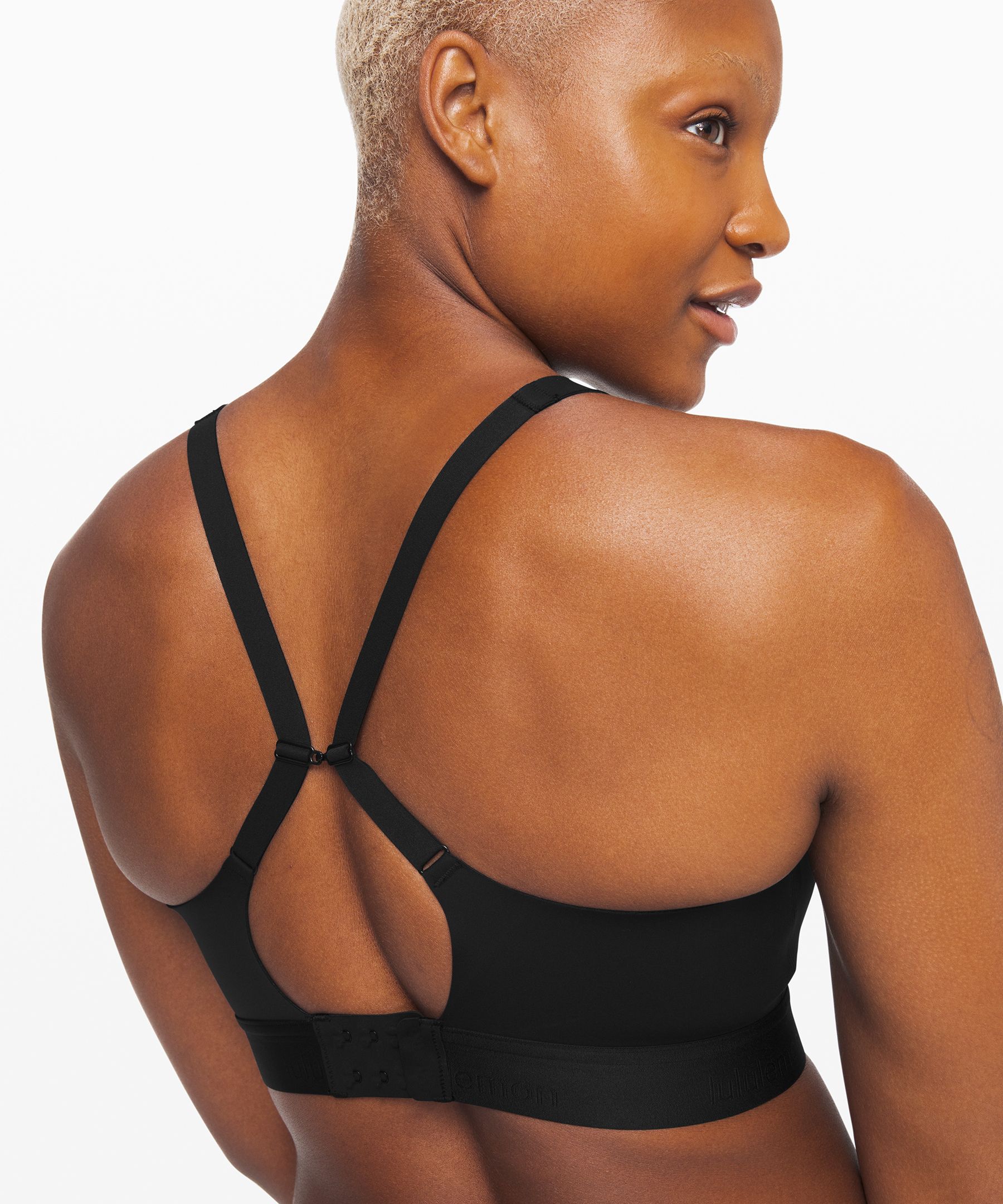 Fine Form Bra *Medium Support, A–E Cups