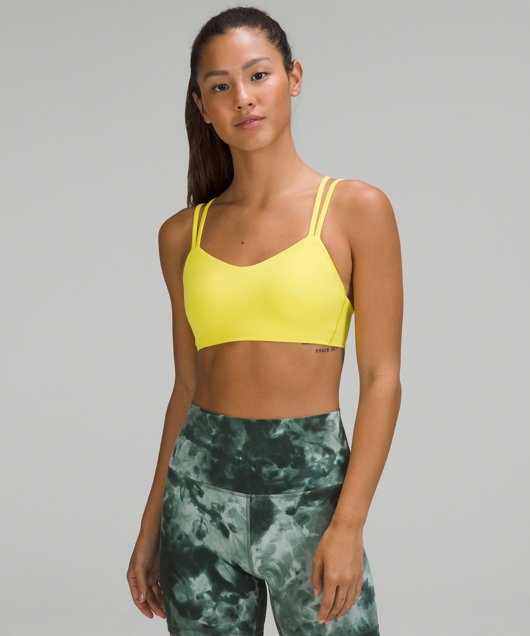 Kydra Athletics - Yellow is the warmest color 💛 What's your favourite  color? Comment with a ♥💙💚💛💜🧡🖤🤍 👚: Core Bra in Yuzu and Kyro Leggings  in Ash Navy 📷: @meldadana #kydrarewards #explorekydra #kydraactivewear  #explorekyro #kydrasquad