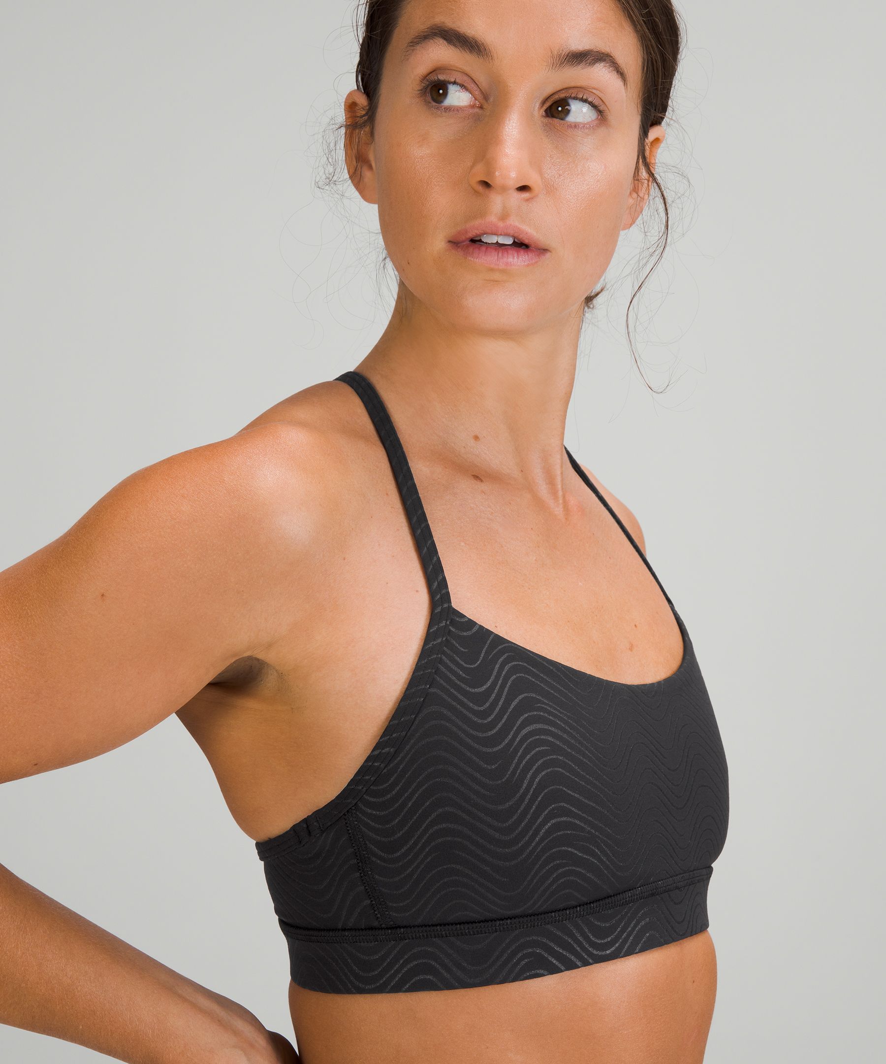 Just received my Flow Y bra in code emboss black and I'm in love 😍 The  subtle dot detailing is precious!! : r/lululemon