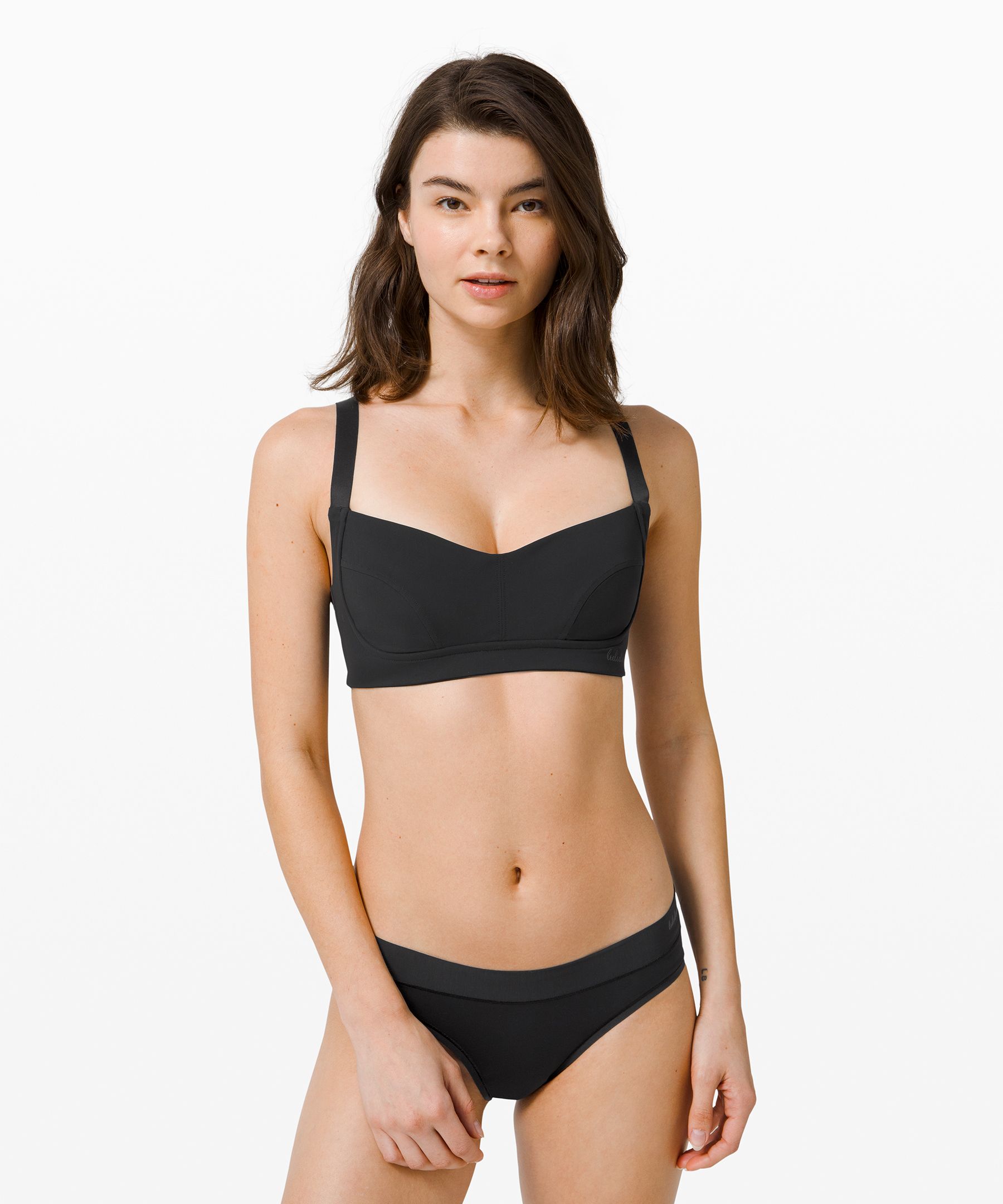 https://images.lululemon.com/is/image/lululemon/LW2CJRS_0001_1?size=800,800