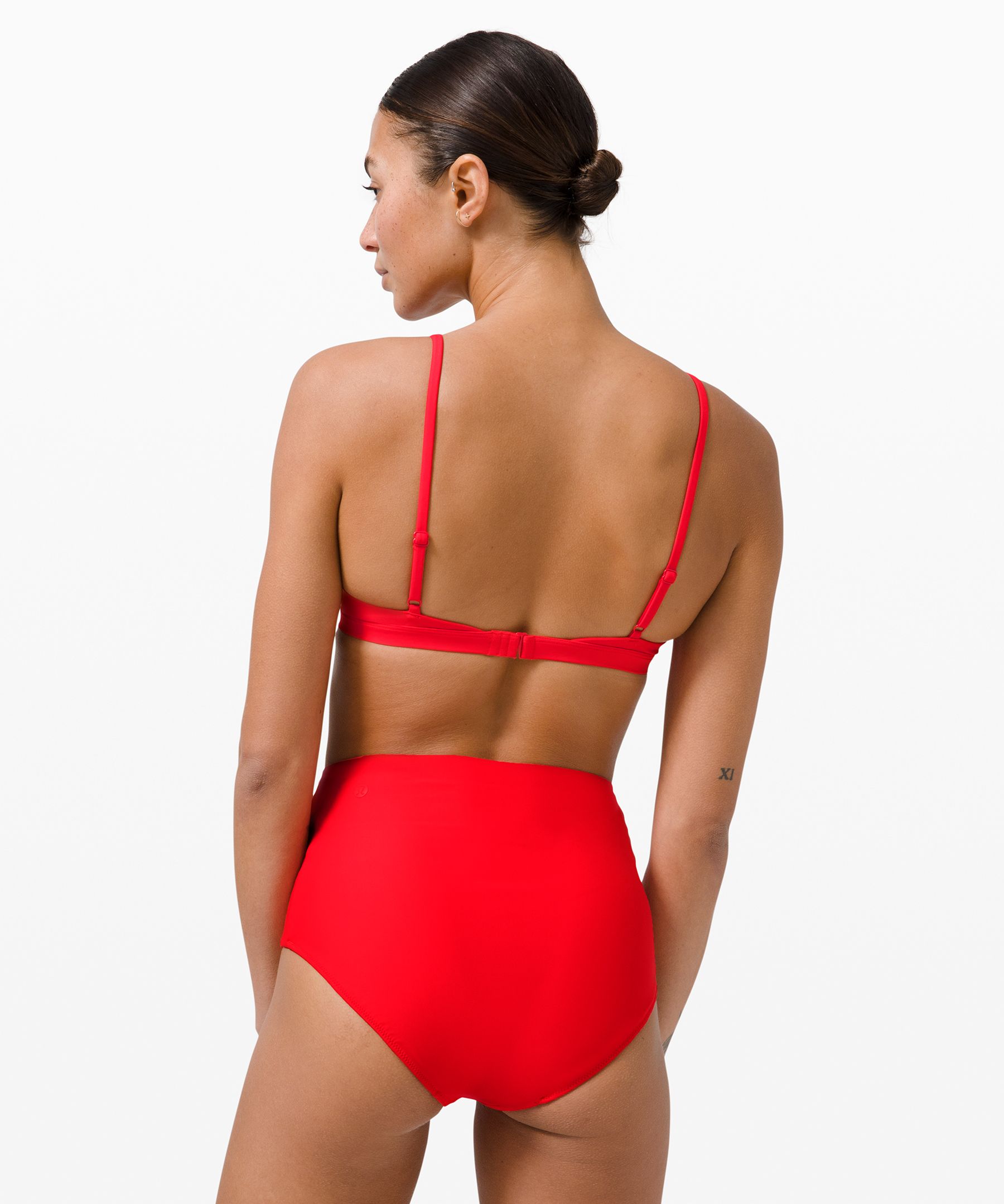 A Bikini For Big Boobs: Lululemon Waterside Swim Top *D Cup, 11 Lululemon  Swimsuits You Can Be Active In