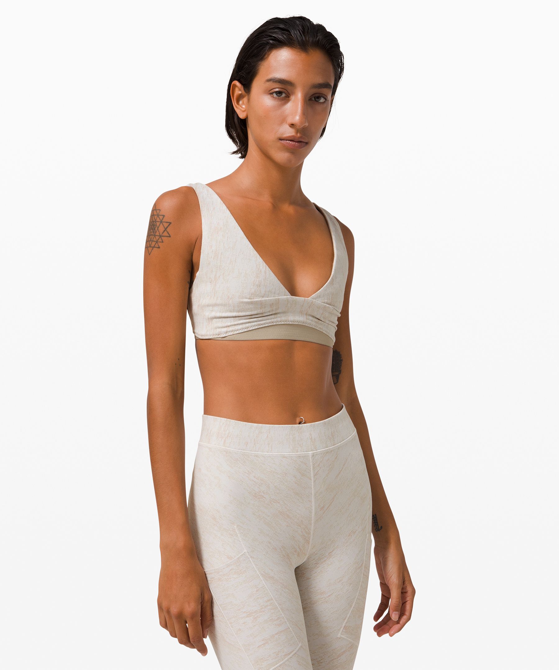 Tulua Bra *lululemon lab