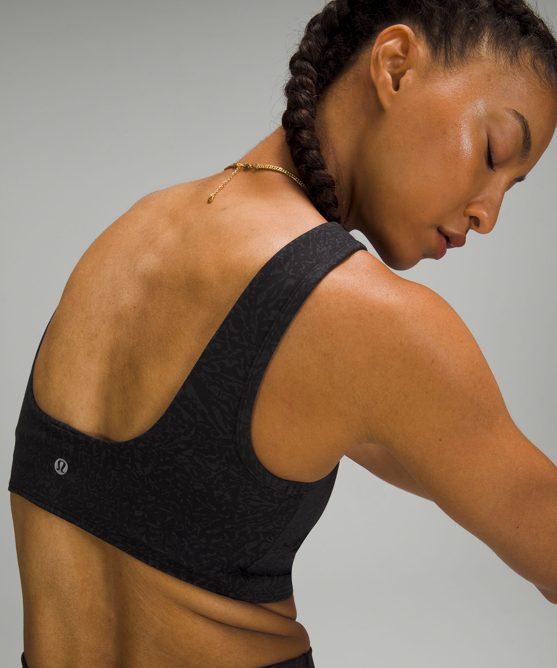 lululemon athletica Everlux Front Cut-out Train Bra Light Support