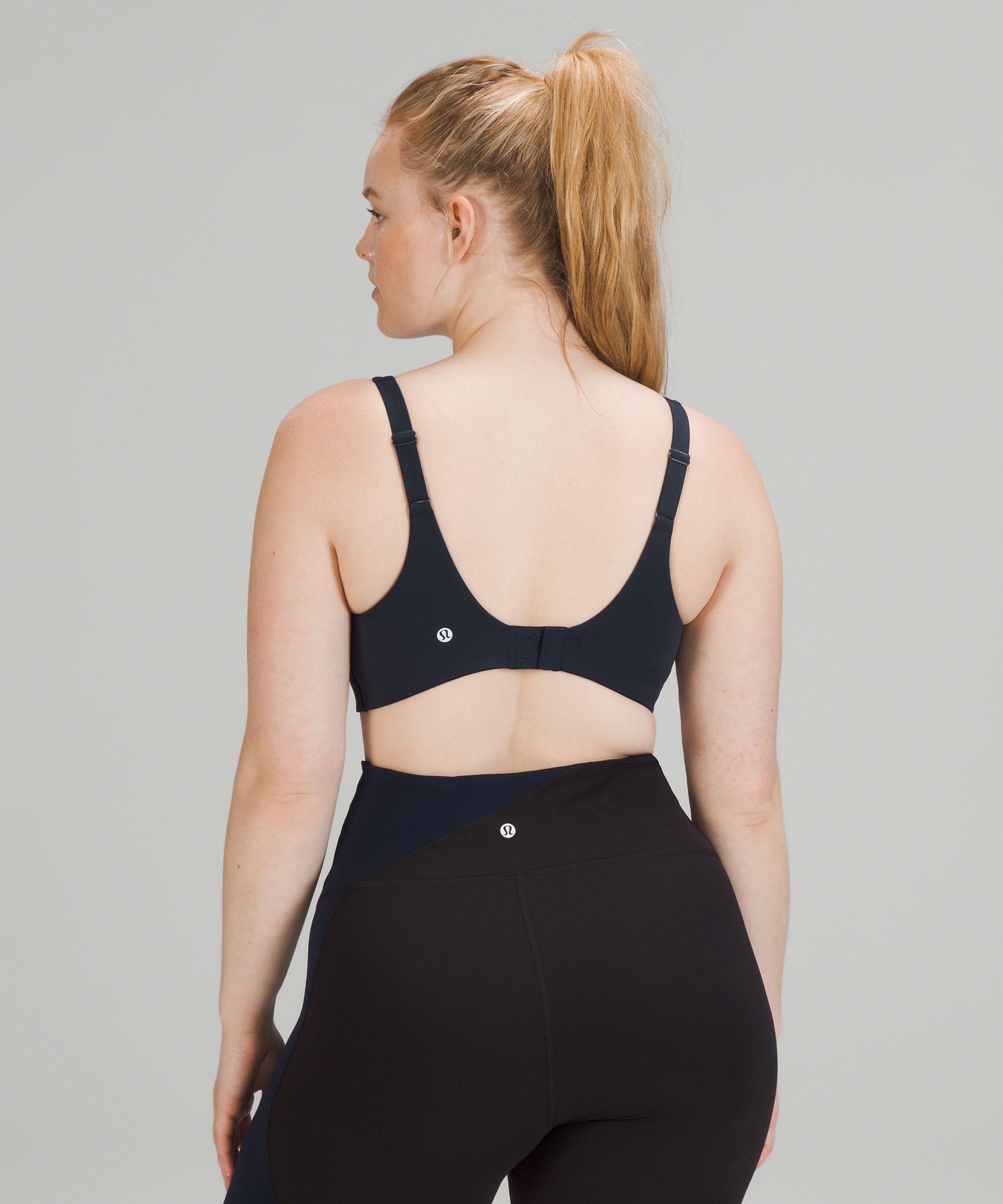 Lululemon - In Alignment Straight-Strap Bra *Light Support, C/D Cup Online  Only