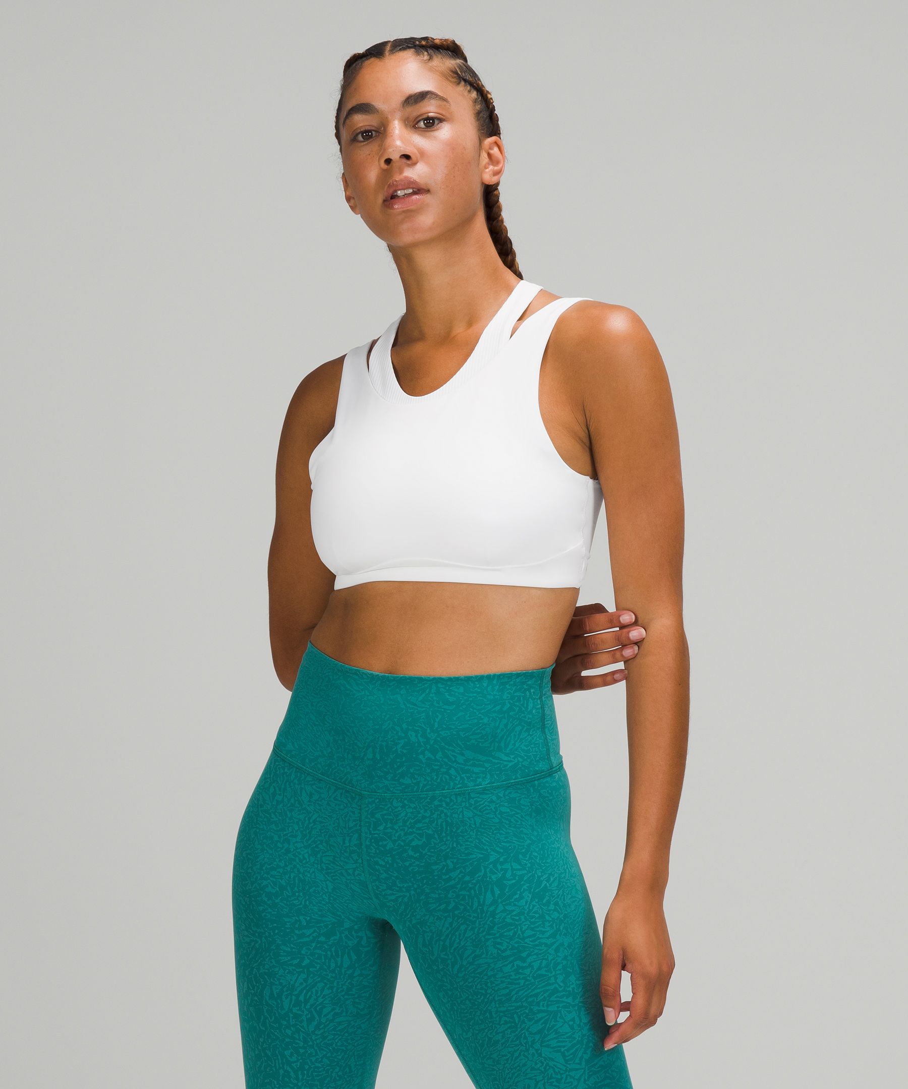 Y Strap Signature Sports Bra  No Days Off Signature Apparel