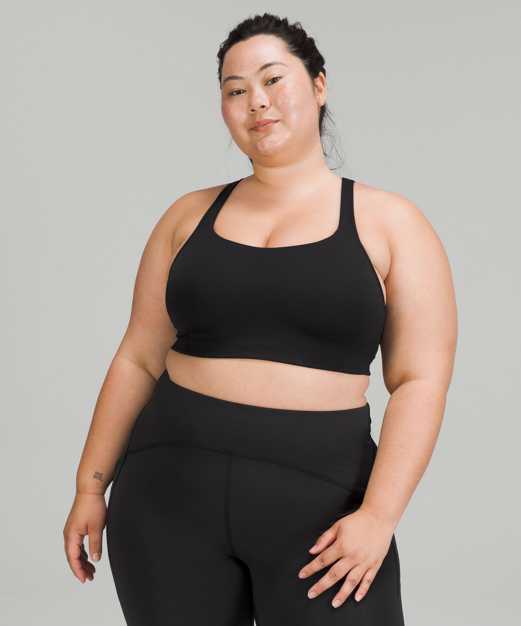 https://images.lululemon.com/is/image/lululemon/LW2CQIS_0001_1?size=800,800