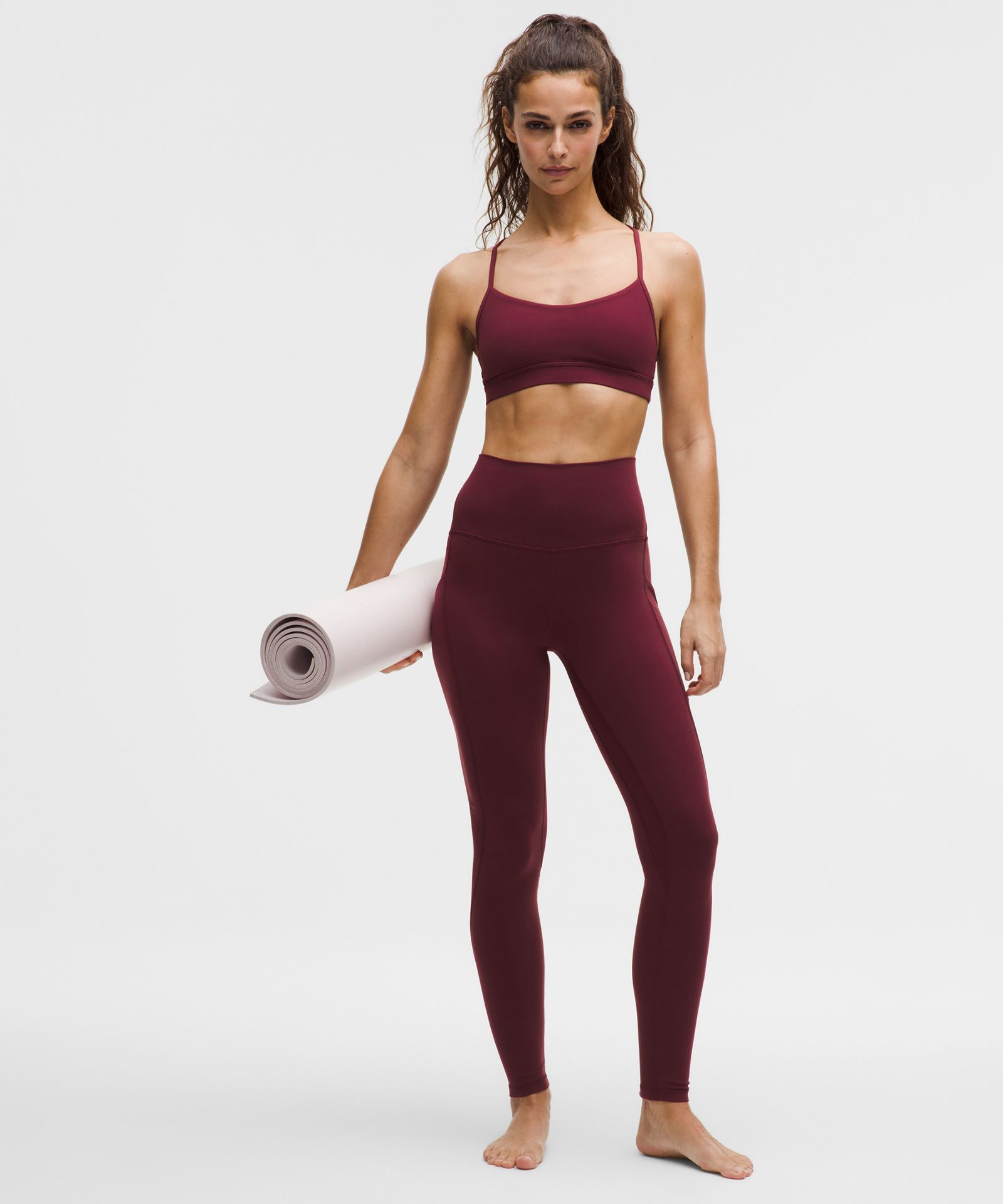Женское бра Lululemon Flow Y Nulu, лёгкая поддержка, чашки A-C — фото 3