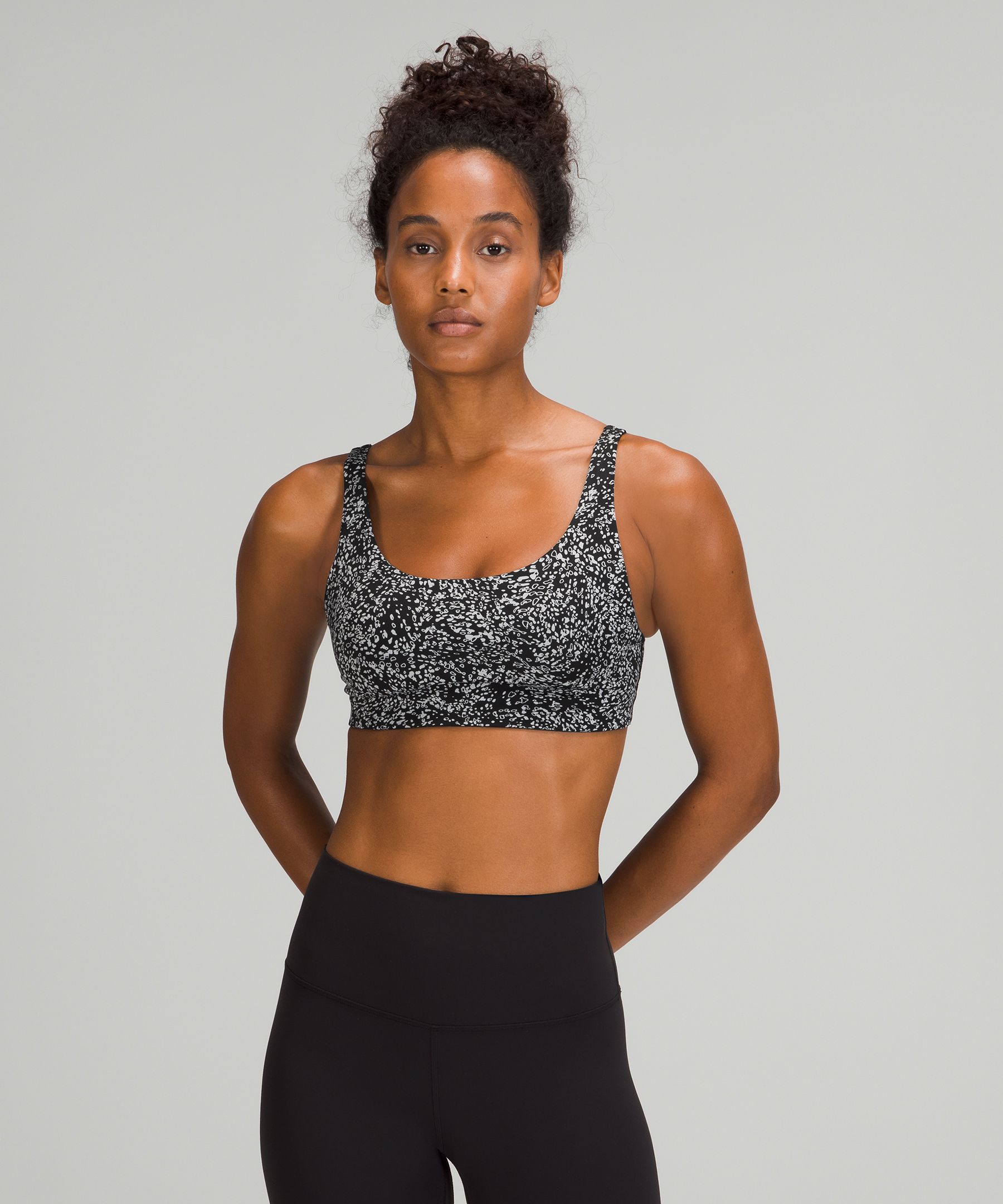 Straight strap sports clearance bra