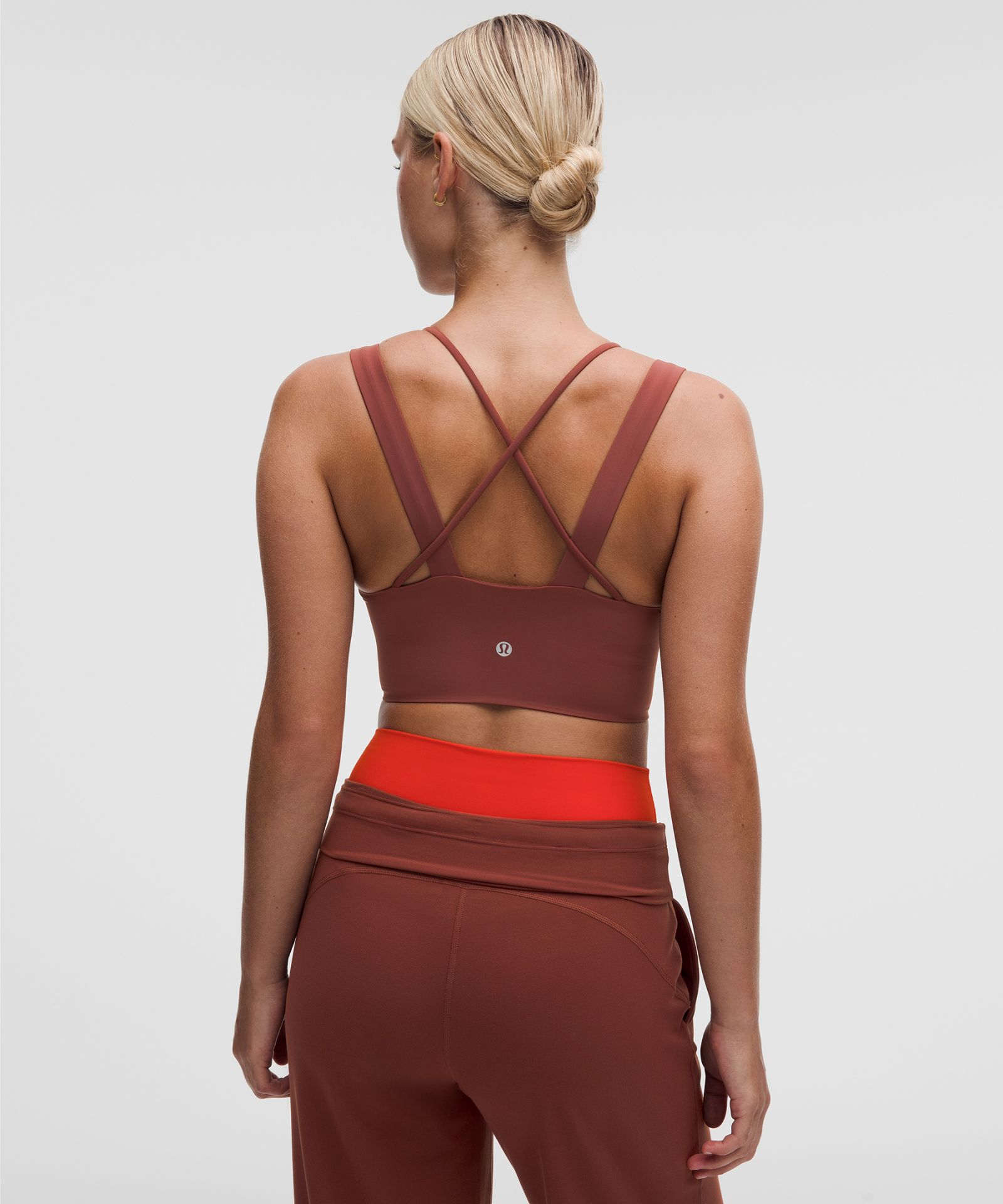 Женское удлинённое бра Lululemon Like a Cloud — фото 2