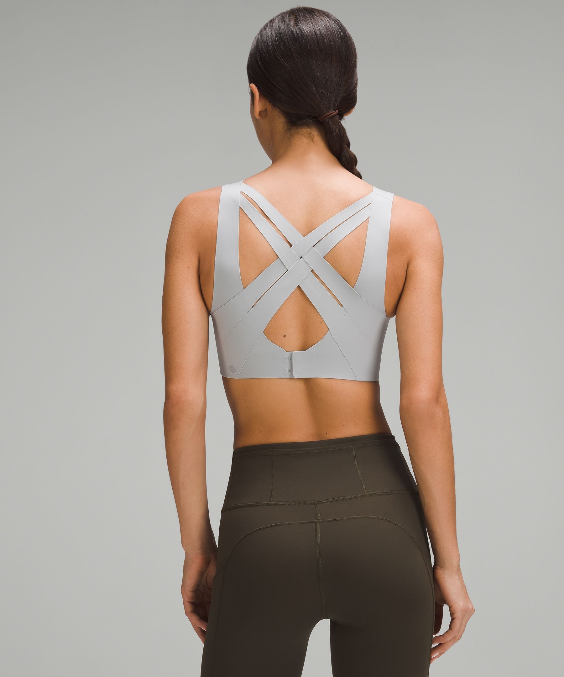 A Revolutionary Sports Bra Incorporates Tech To Provide Women With Lasting  Comfort and Better Health