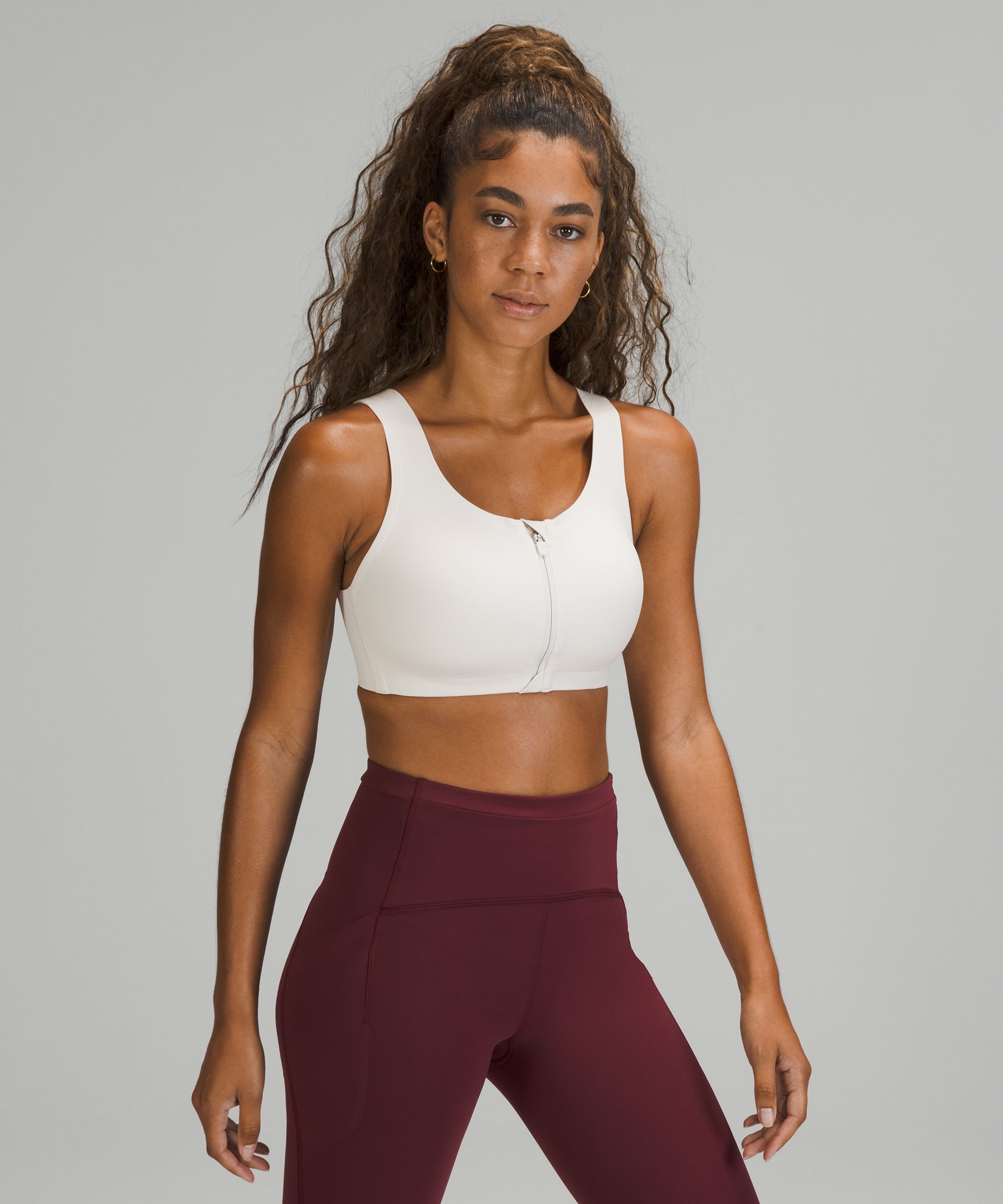 Lululemon store zip bra