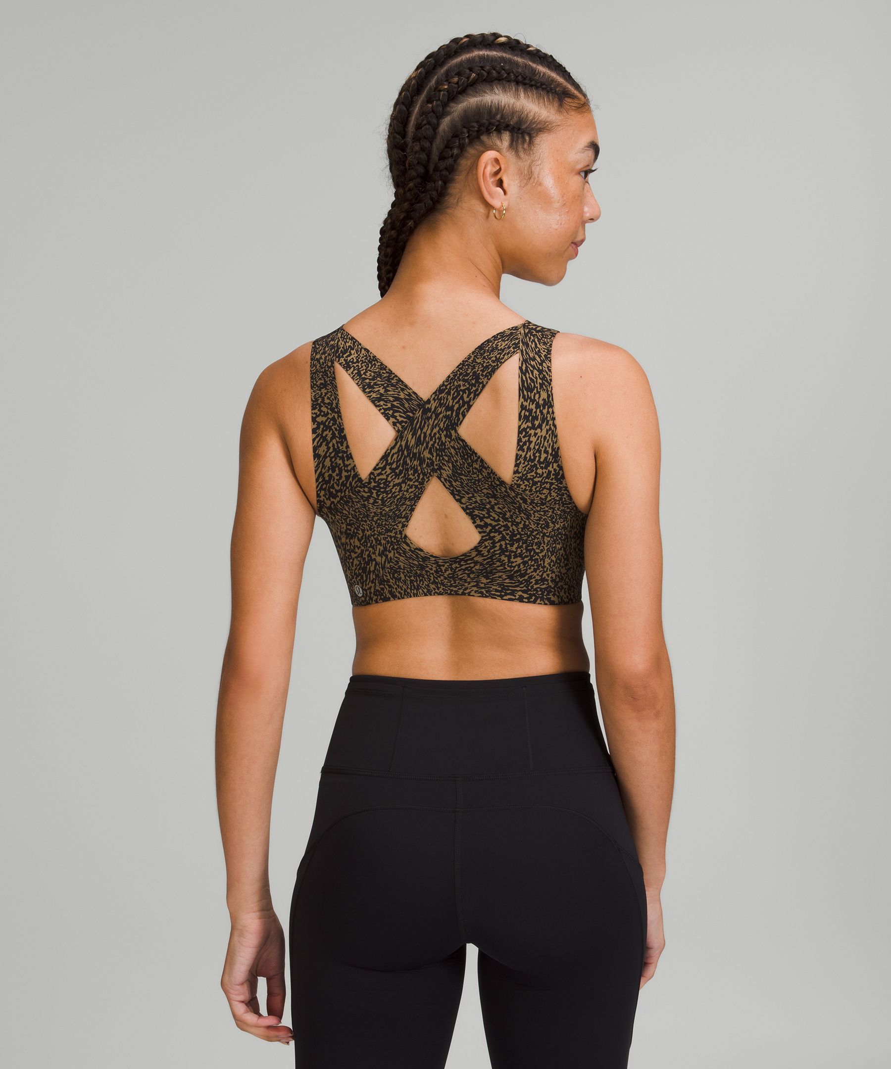 lululemon - This powerfully supportive bra just got the camo print  treatment, and a front zip enclosure. Did we mention it's available in B-E  cup? Meet the Enlite Bra Zip Front