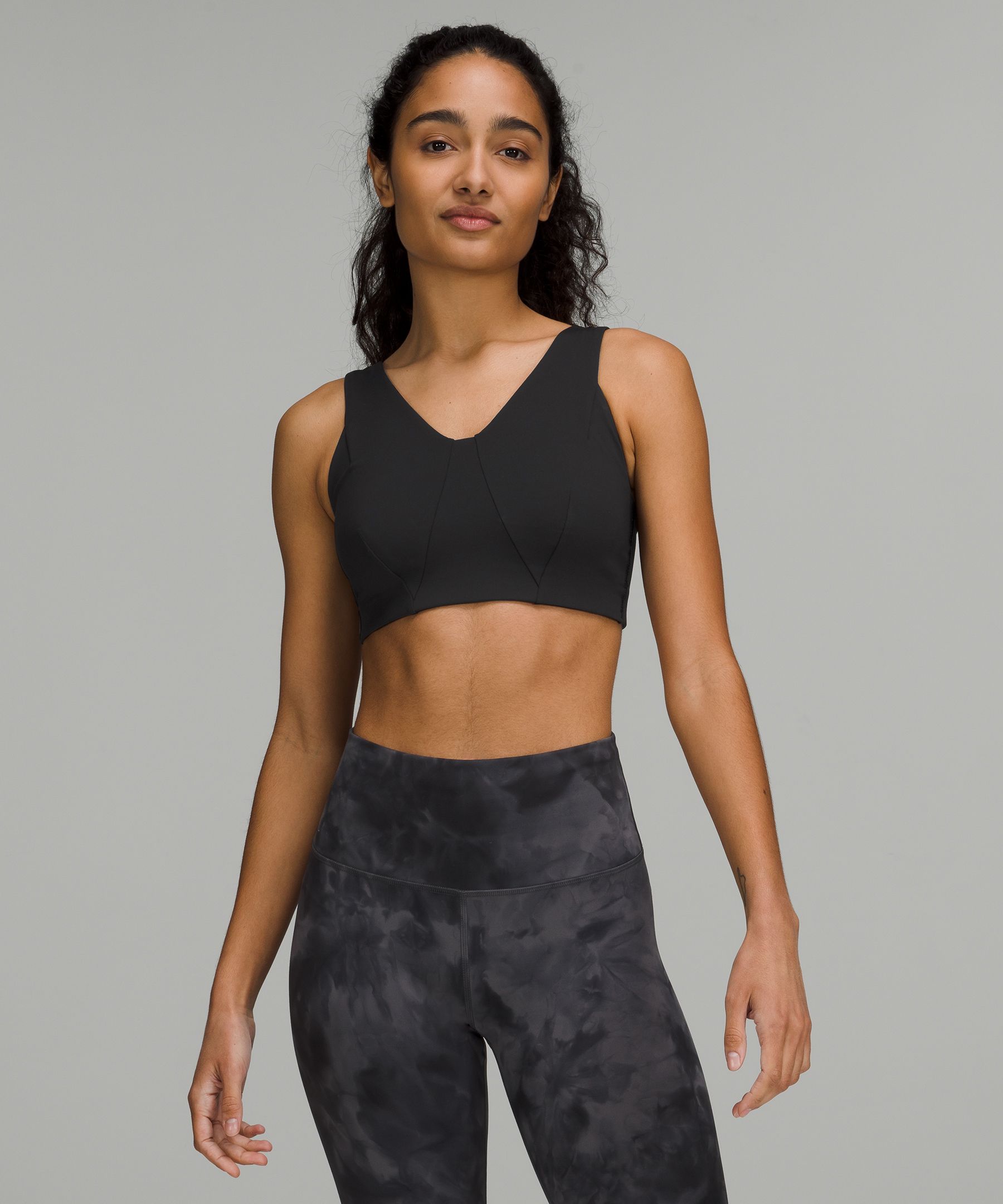 lululemon athletica Softstreme Scoop-neck Sports Bra B/c Cup - Color Black  - Size 10 in Gray